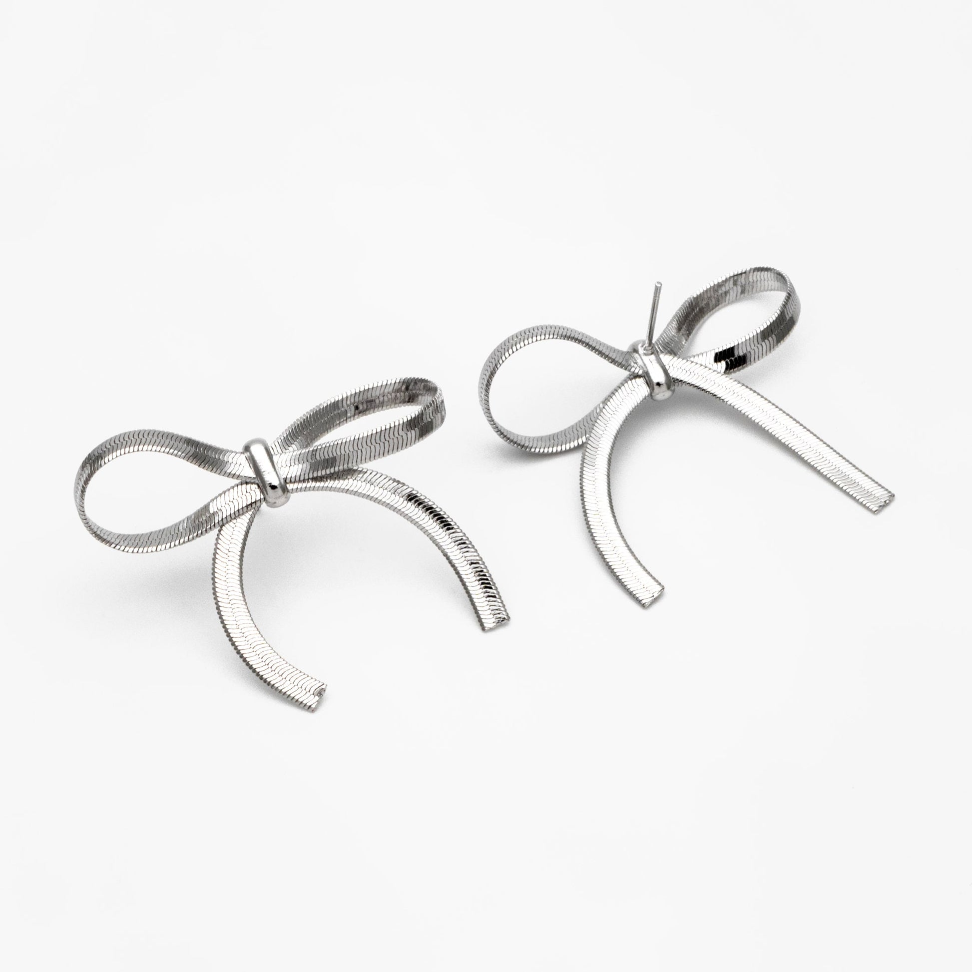 4pcs Gold/ Silver Bow Knot Earrings 35x37mm, Gold/ Rhodium plated Brass, Bowknot Stud Earrings (GB-4159)