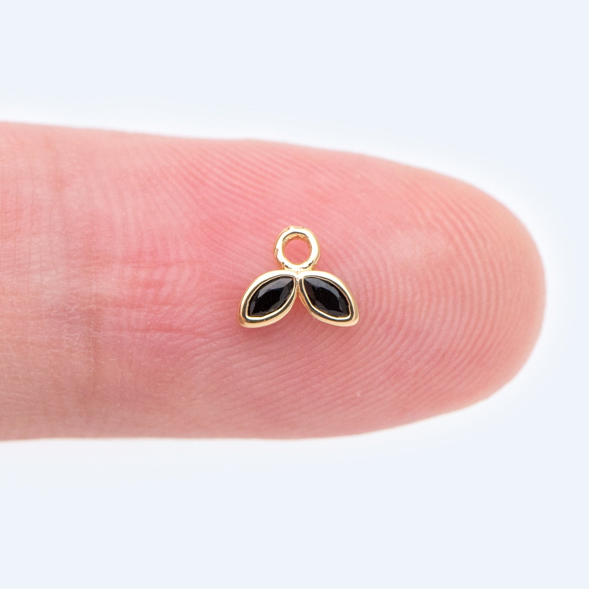 10pcs Emerald/ Black CZ Pave Gold Leaf Charms, 18K Gold plated Brass Pendants (#GB-1762-B)