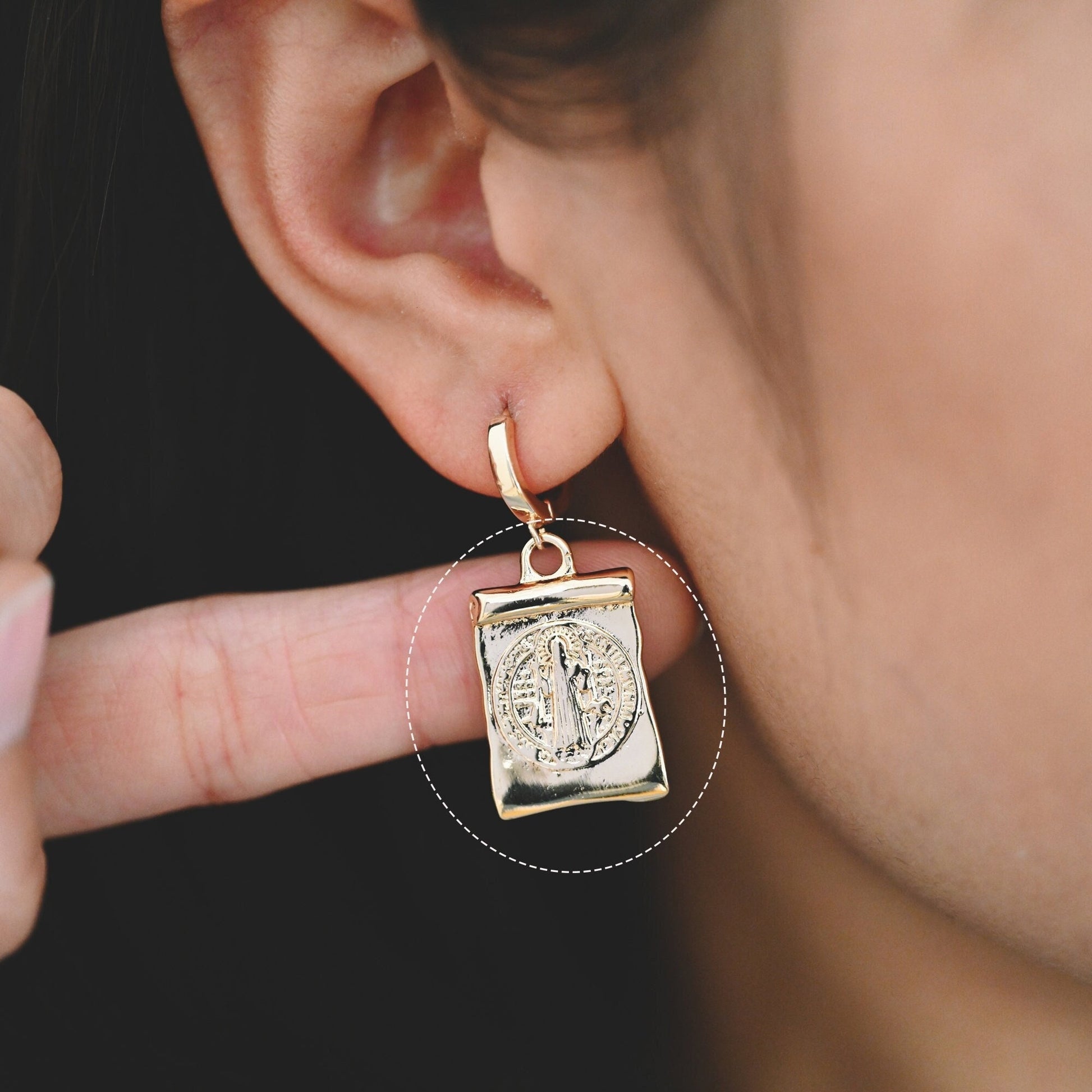 10pcs Gold/ Silver Tone San Benito Charm,16x25mm, Cross Medallion Pendant, Religious Jewelry Making Supply (GB-1528)