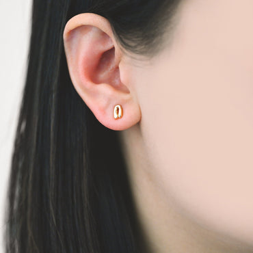 10pcs Gold U Shaped Earrings, 18K Gold plated Brass, Minimalist Stud Earrings (GB-4324)