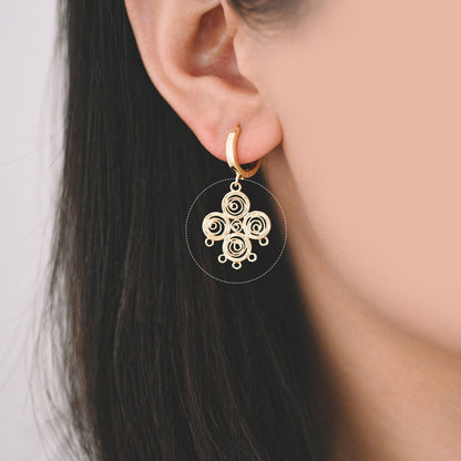 10pcs Gold Filigree Connectors, Gold plated Brass Earring Charms, Necklace Pendants with Loops 22x17mm (GB-1550)