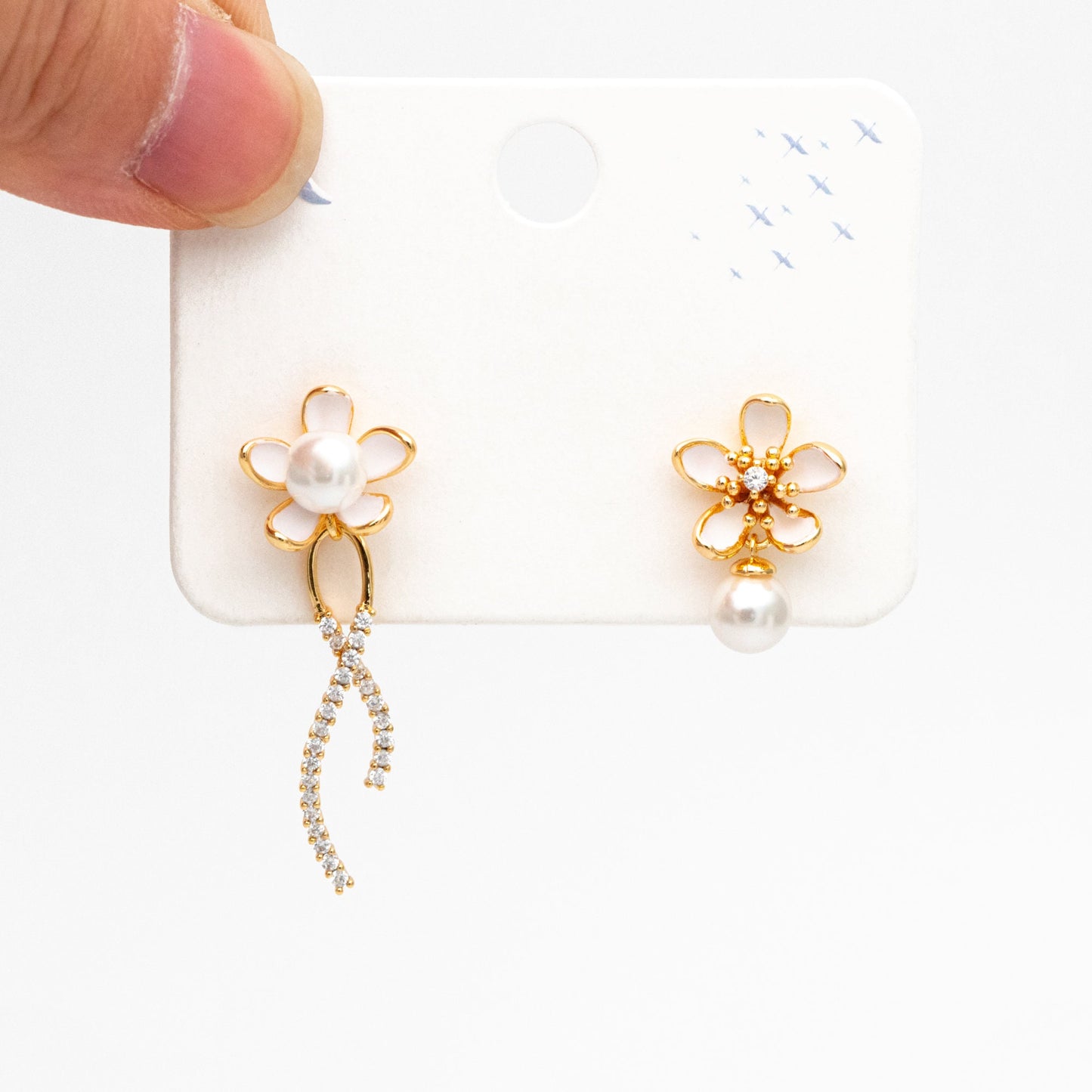 4pcs CZ Pave Gold Enamel Flower Asymmetry Earrings, Pearl Peg Earring Mounts, Half Drilled Pearl Earring Settings (GB-4356)