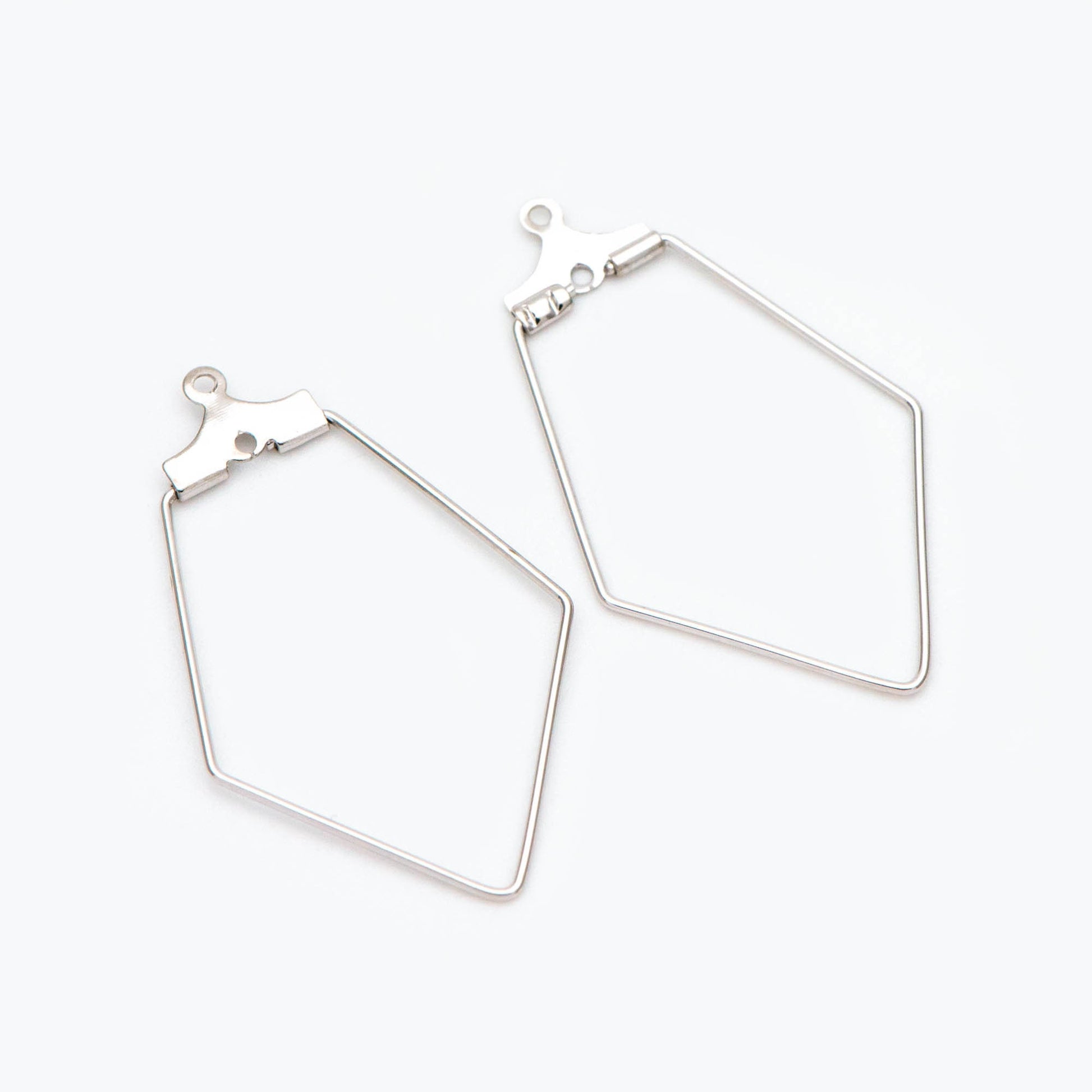 10pcs Gold/ Silver Rhombus Wire Pendants 36x21mm, 18K Gold/ Rhodium plated Brass, Drop Geometric Charms, Can Open to Thread Beads (GB-993-1)