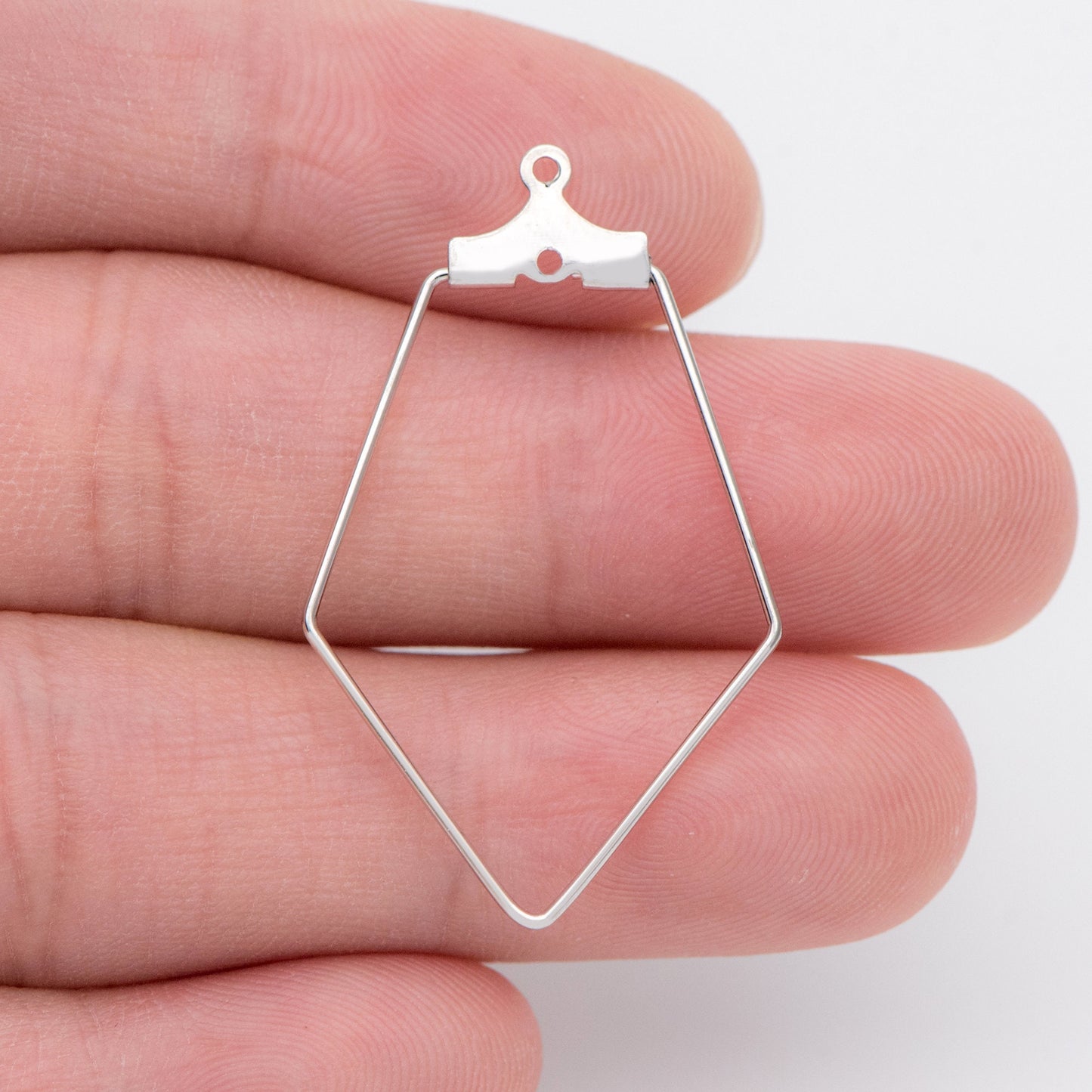 10pcs Gold/ Silver Rhombus Wire Pendants 36x21mm, 18K Gold/ Rhodium plated Brass, Drop Geometric Charms, Can Open to Thread Beads (GB-993-1)