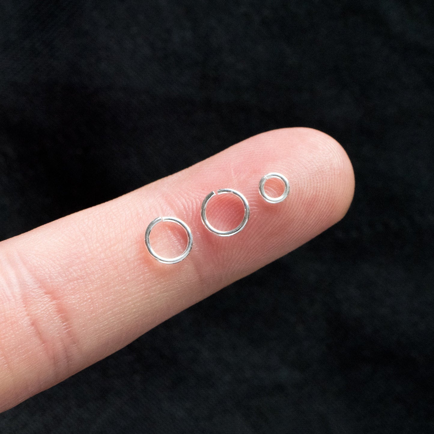 50pcs Sterling Silver Open Jump Rings, 4-6mm by 0.7-0.8mm (20-21 Gauge), .925 Silver Split Ring (CY-007)