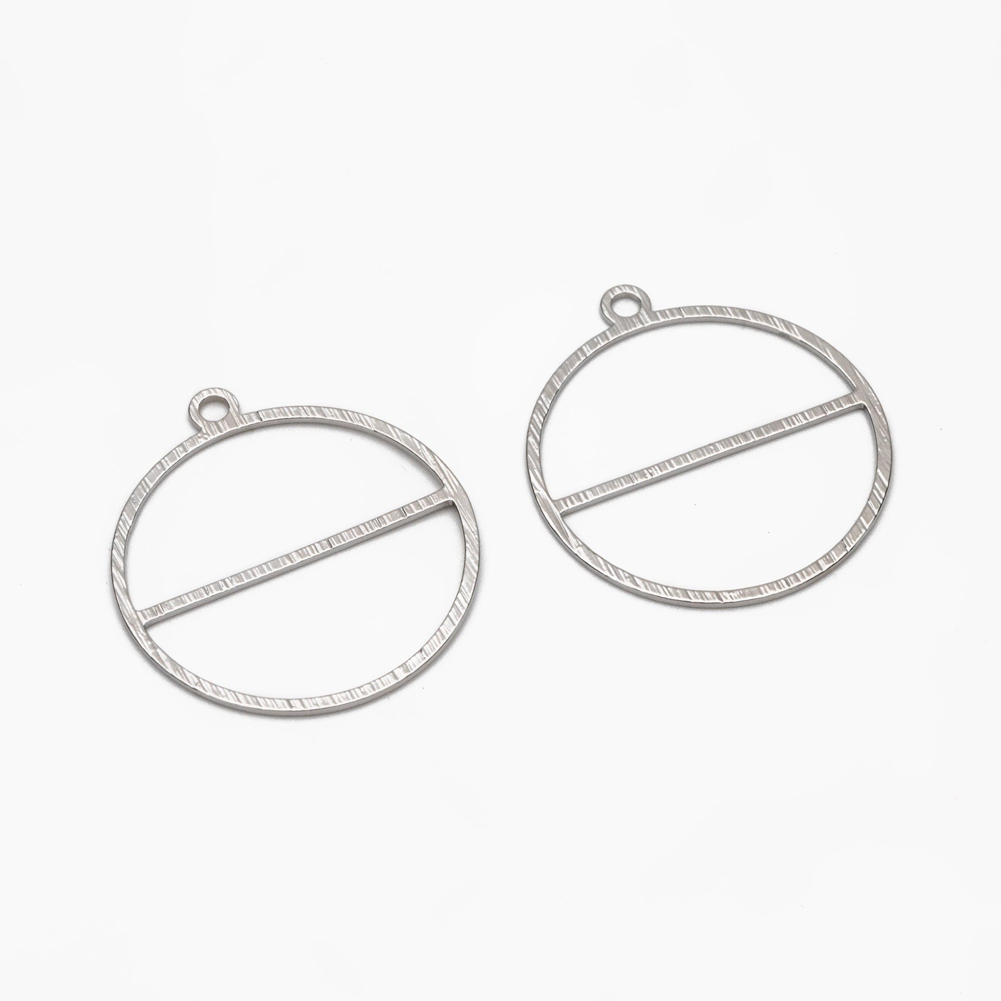 10pcs Gold/ Silver Brushed Round Circle Pendants 28x25mm, 18K Gold/ rhodium plated Brass, Geometric Ring Loop Hoop Charms (GB-3817-J)