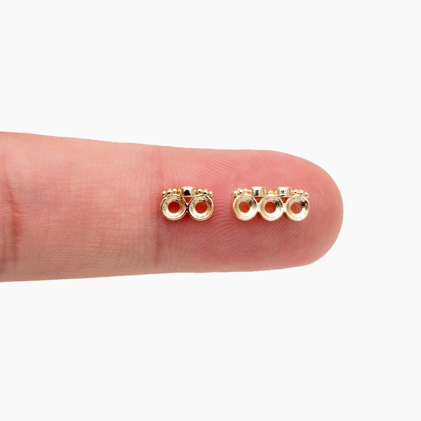 10pcs CZ Pave Gold Flower Connectors, 18K Gold plated Brass, Multi Loop Charms (GB-4428)