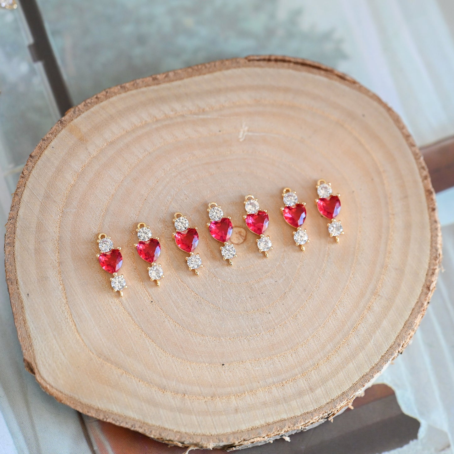 10pcs CZ Pave Heart Connectors, Clear/ Pinkish Red/ Olive Green (GB-1237)