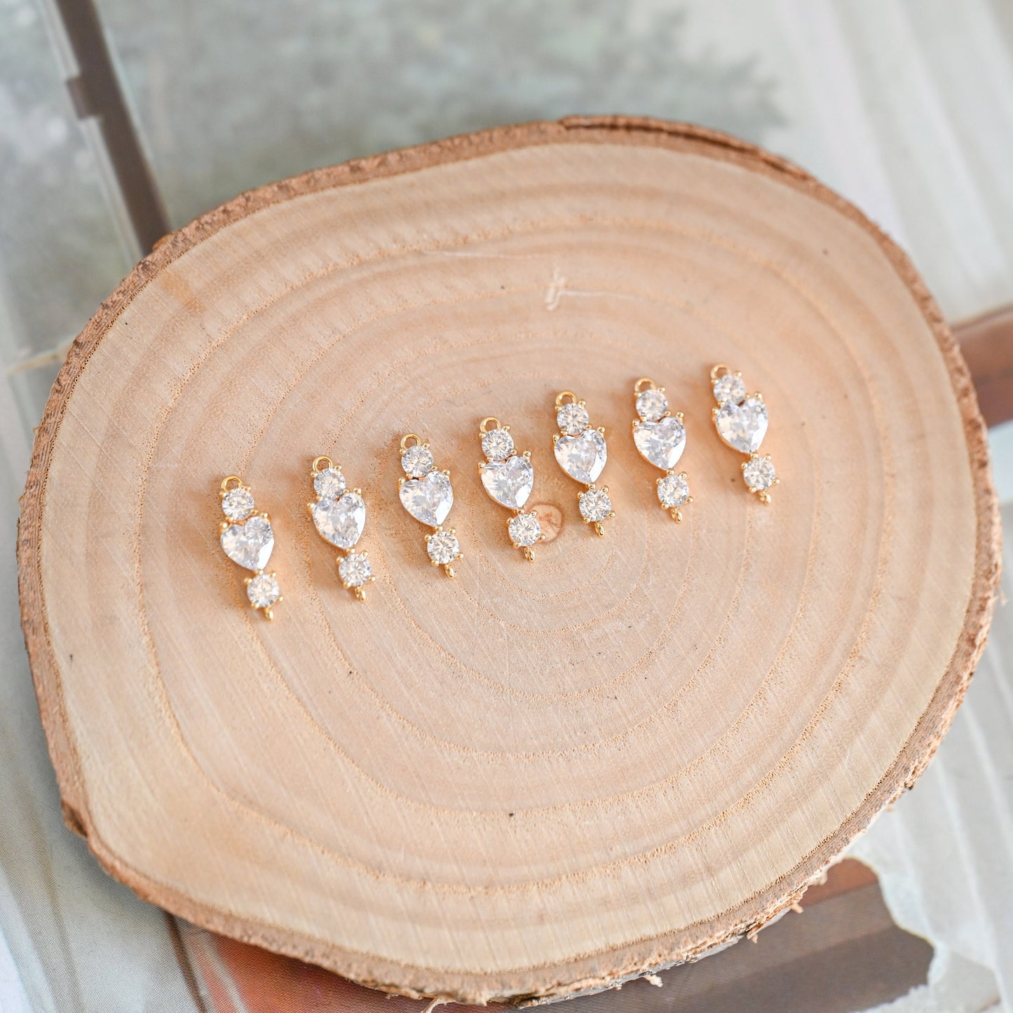 10pcs CZ Pave Heart Connectors, Clear/ Pinkish Red/ Olive Green (GB-1237)