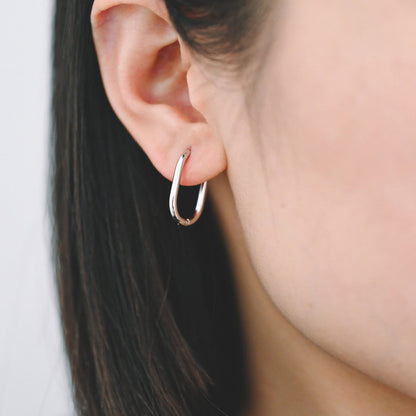 4pcs Oval Huggie Earrings, Oval Hoop Earrings 20x15mm, 18K Gold/ Rhodium plated Stainless Steel, Geometric Earring Supplies (GB-2388-B)