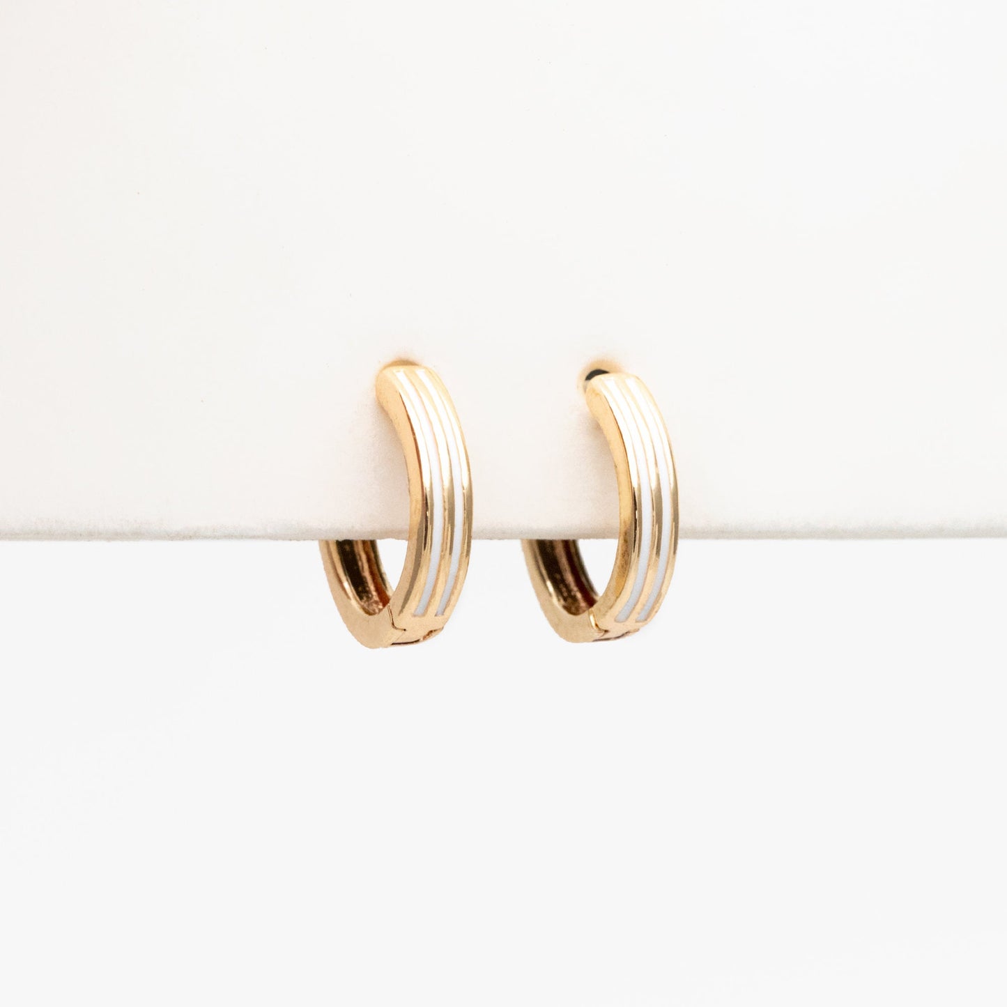 4pcs Gold Enamel Circle Hoop Earrings, 18K Gold plated Brass, Minimalist Huggie Earrings (GB-3717-B)