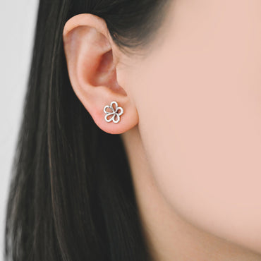 10pcs Gold/ Silver Tone Hollow Flower Stud Earring, Gold/ Rhodium Plated Brass Dainty Earrings (GB-4323-C)
