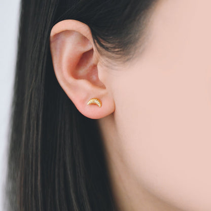 10pcs Gold Croissant Earrings 8x5mm, Real Gold Plated Brass Minimalist Stud Earrings (#GB-4329)