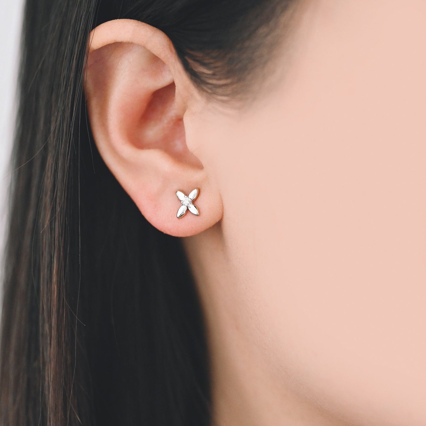 10pcs CZ Pave Gold/ Silver Tone Flower Earrings, Gold/ Rhodium Plated Brass, Dainty Flower Stud Earrings (GB-4332)