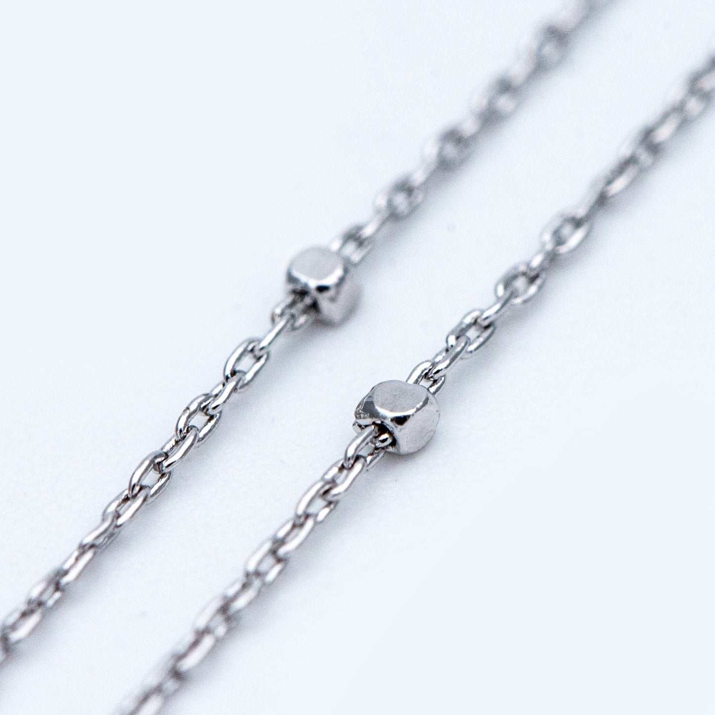 Gold/ Silver Tone Cube Beaded Chains, 0.8mm Cable Chain with 1.3mm Cube Beads, Thin Craft Jewelry Chain (#LK-196)/ 1 Meter=3.3 ft