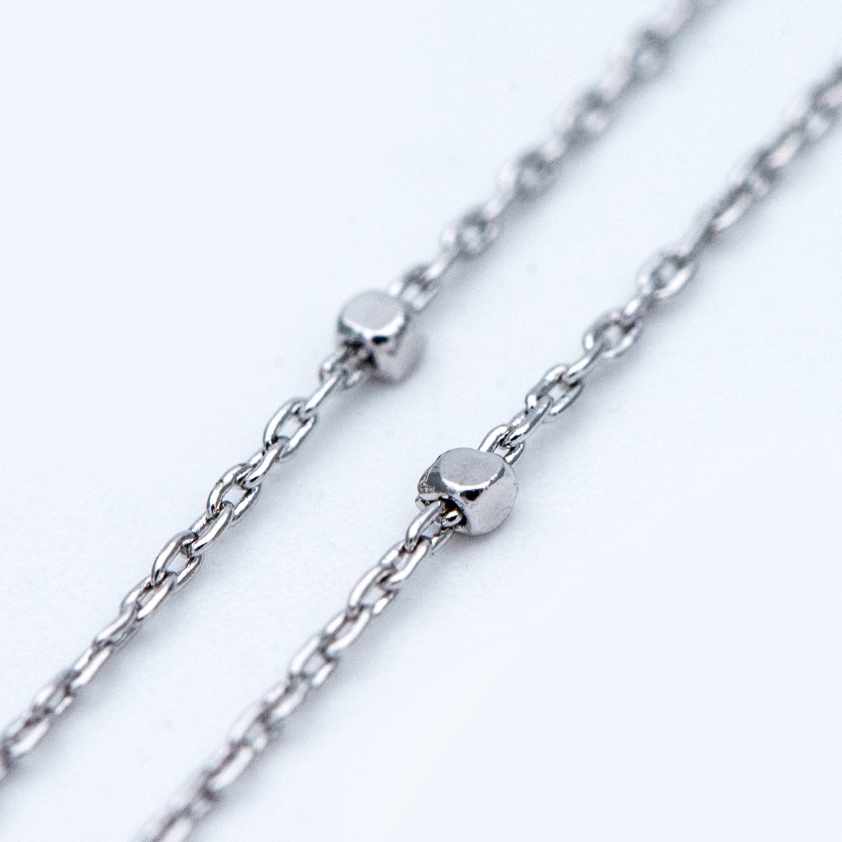 Gold/ Silver Tone Cube Beaded Chains, 0.8mm Cable Chain with 1.3mm Cube Beads, Thin Craft Jewelry Chain (#LK-196)/ 1 Meter=3.3 ft