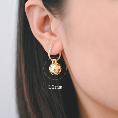 10pcs Gold Carved Star Sky Tinkle Bell, Jingle Bell, Dangle Charms Pendants (GB-2545)