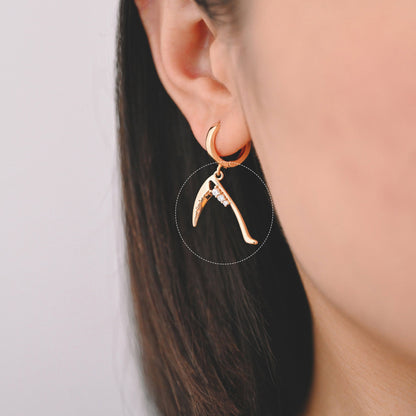 4pcs Gold/ Silver Scythe Pendant, Gothic Amulet, Witchcraft Wicca Amulet, Freak Jewelry, Jewelry Making Diy Material Supplies (GB-2645)