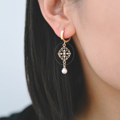 10pcs CZ Pave Gold Filigree Flower Charms Pendant, 18K Gold plated Brass Connectors (GB-3780-K)