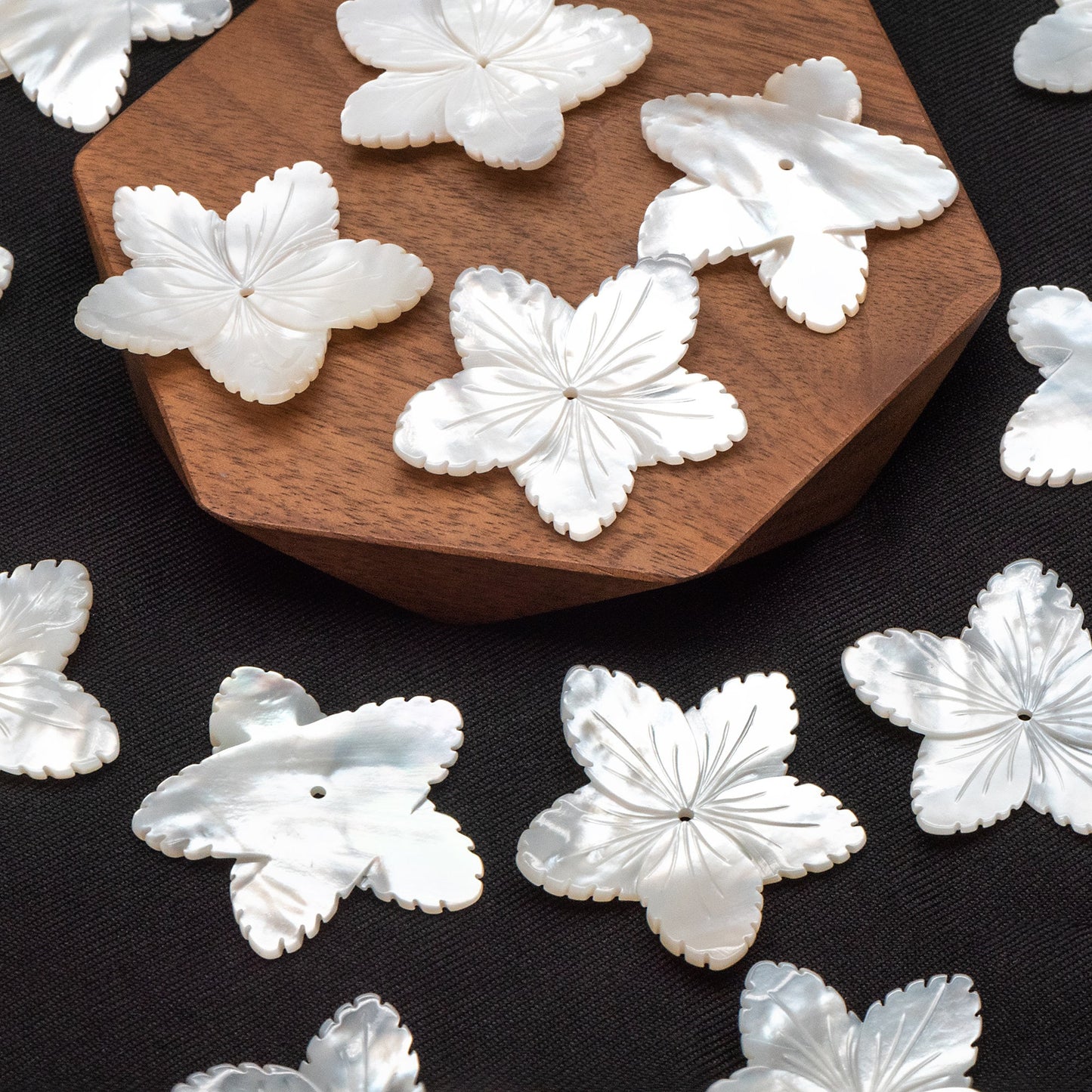 10pcs White Mother of Pearl Carved Flowers 35-43mm, Unique Large Shell Flowers (V1162)