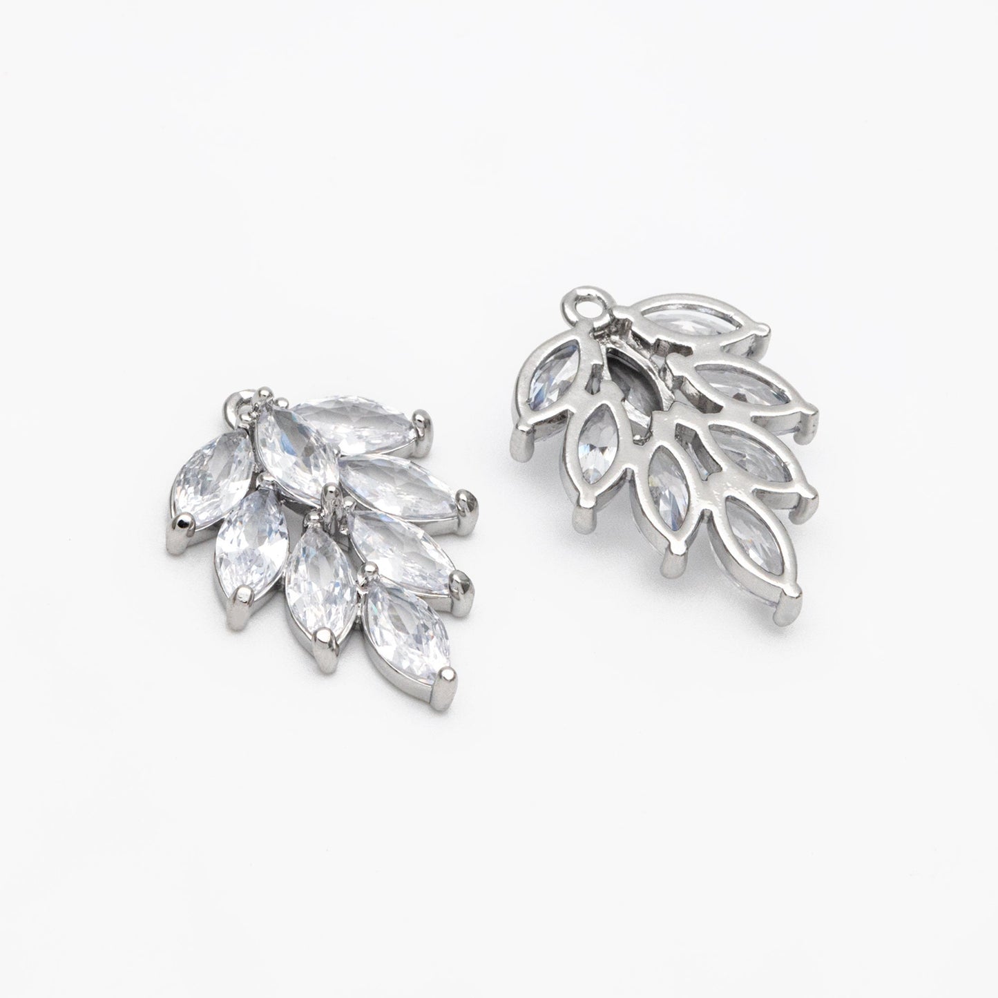 4pcs CZ pave Gold/ Silver Tone Leaf Charms, 18K Gold/ Rhodium plated Brass, 21/ 25mm, Cubic Zirconia Leaf Pendants (GB-3037)