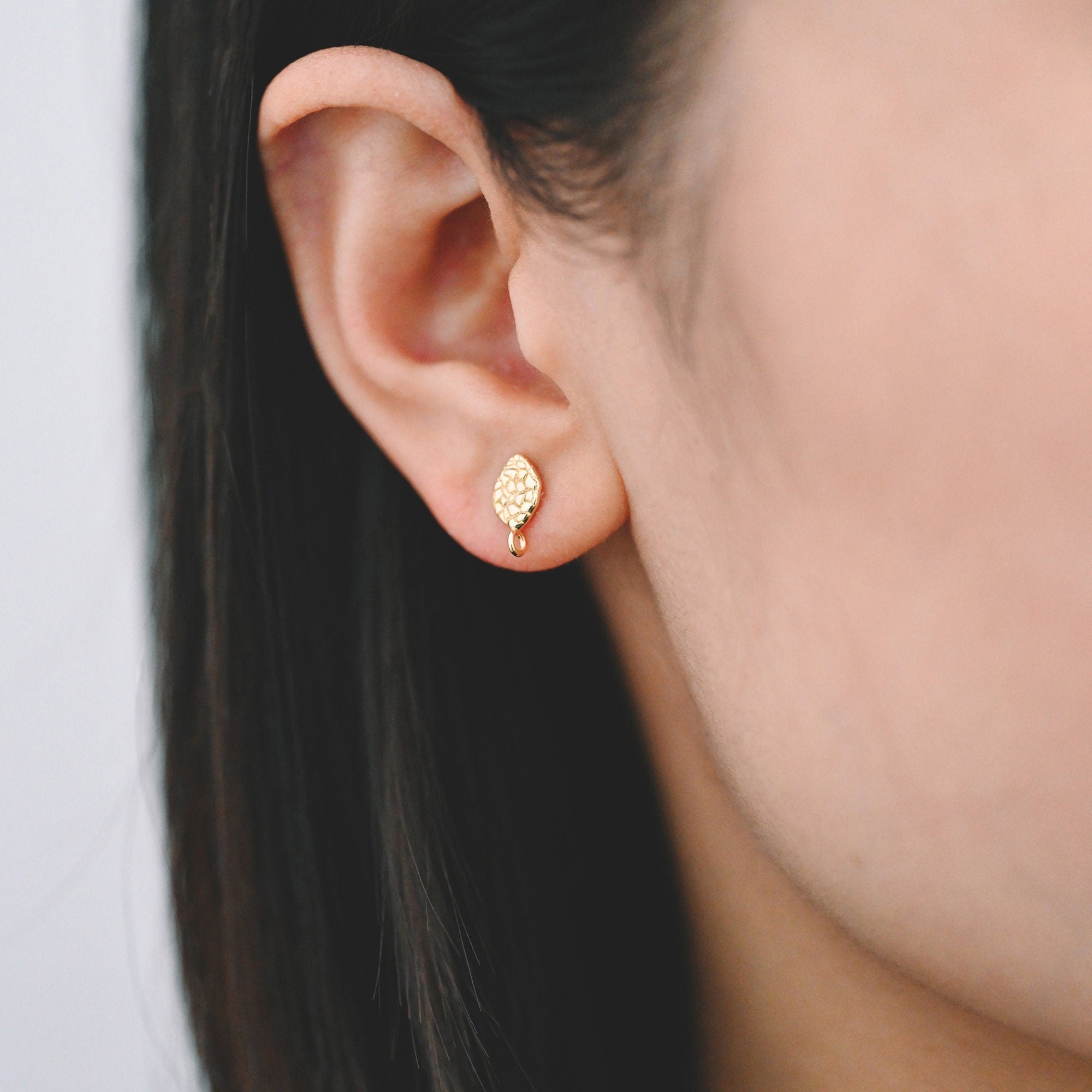 10pcs Rustic Ear Posts, 18K Gold plated Brass Stud Earrings, Jewelry Making Supplies Wholesale (GB-2324)