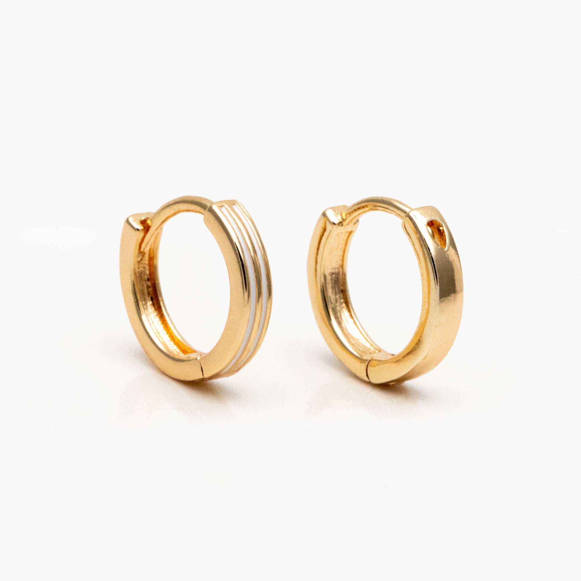 4pcs Gold Enamel Circle Hoop Earrings, 18K Gold plated Brass, Minimalist Huggie Earrings (GB-3717-B)
