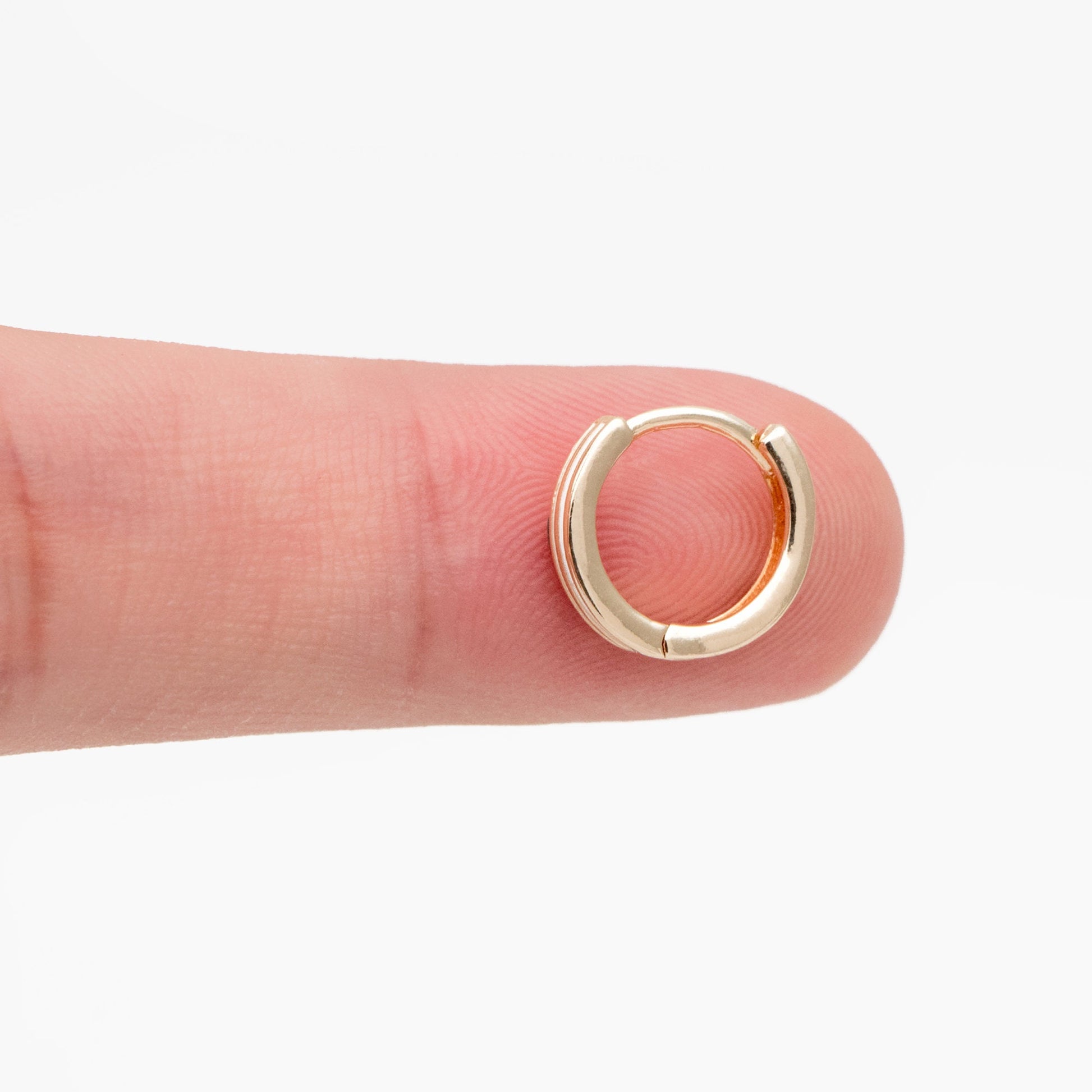 4pcs Gold Enamel Circle Hoop Earrings, 18K Gold plated Brass, Minimalist Huggie Earrings (GB-3717-B)