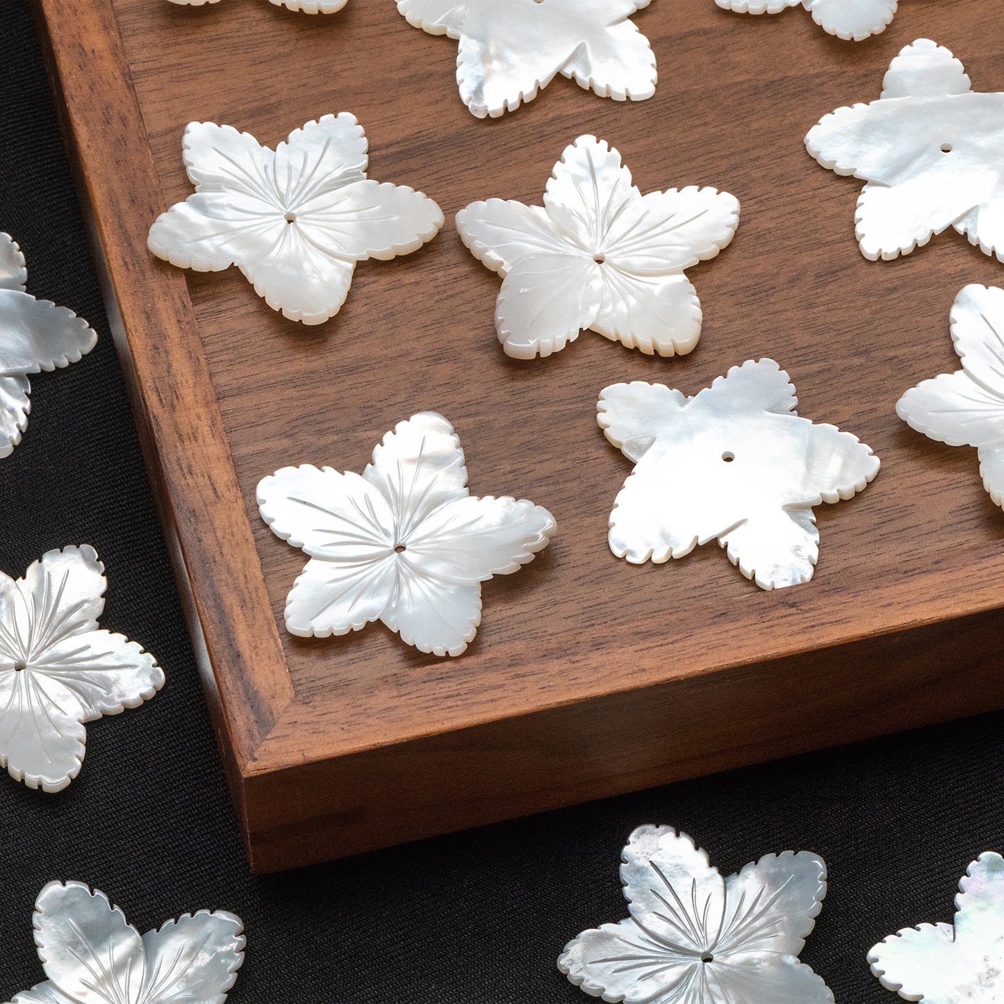 10pcs White Mother of Pearl Carved Flowers 35-43mm, Unique Large Shell Flowers (V1162)
