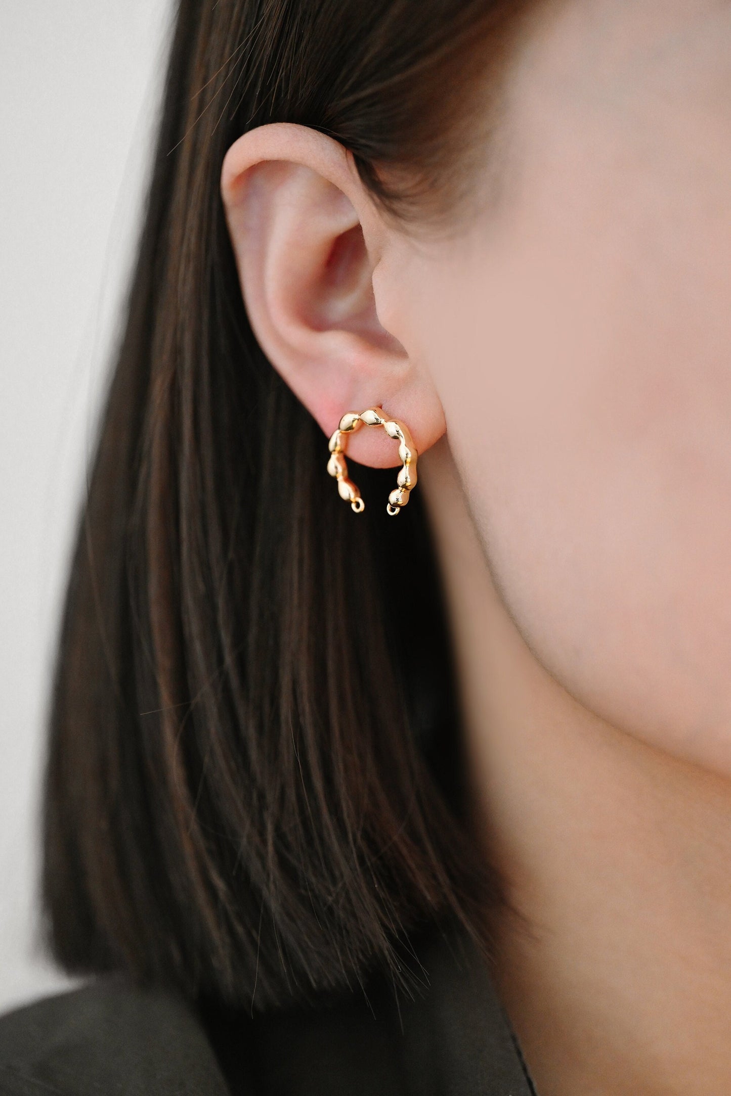 10pcs Gold U-Shaped Earring with Loops, 18K Gold plated Brass Stud Earring (GB-3226)