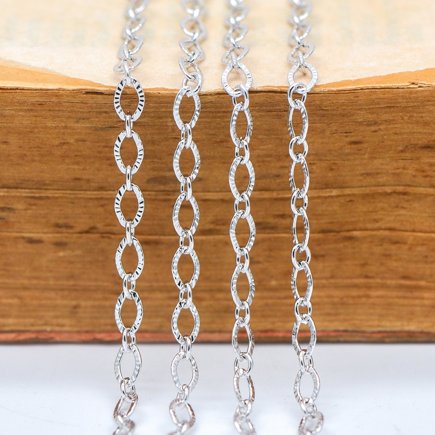 Gold/ Silver tone Flat Oval Cable Chains 4mm, 18K Gold/ Rhodium plated on Brass, Craft DIY Jewelry Chain Wholesale (#LK-238)/ 1 Meter=3.3 ft