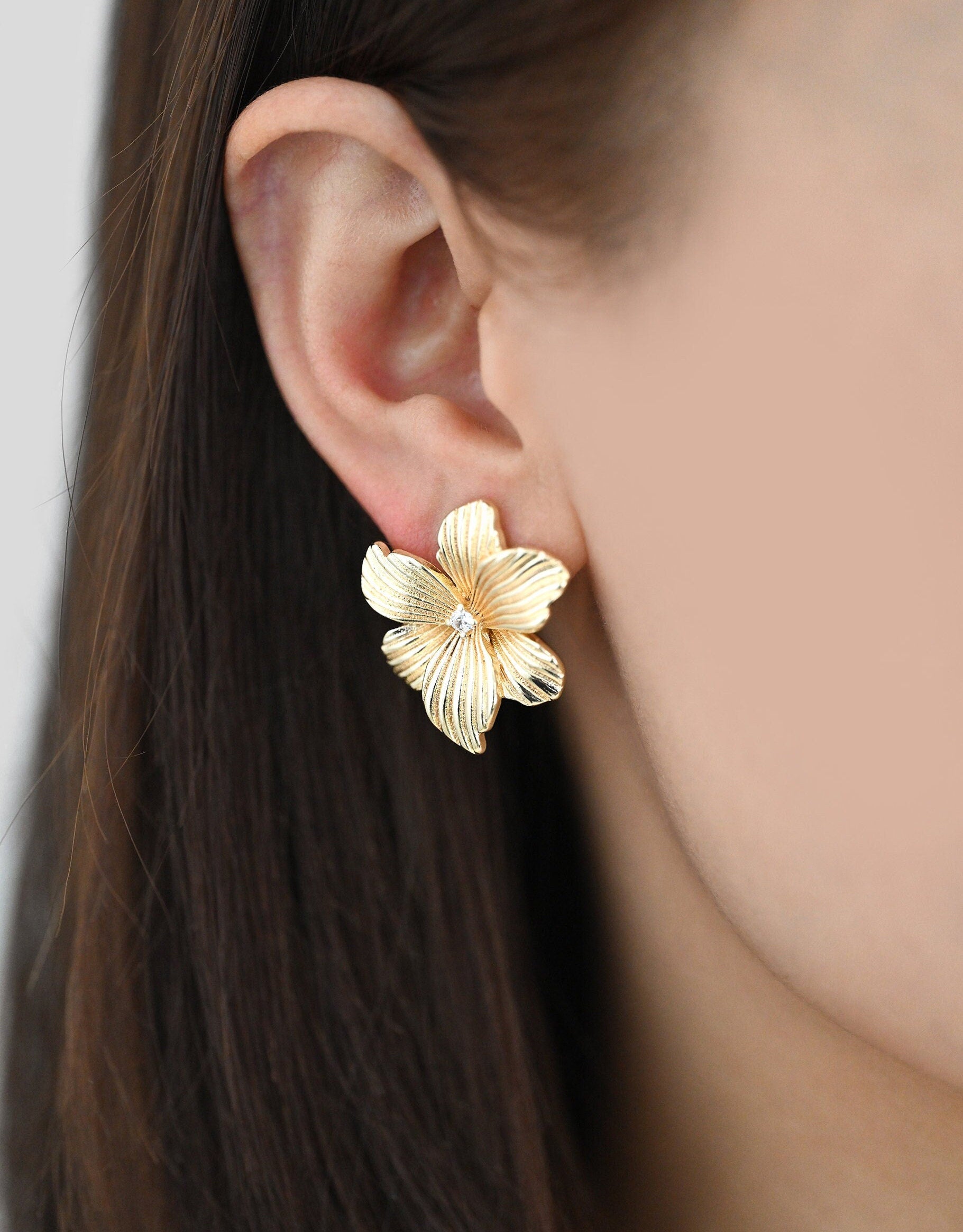 4pcs CZ Pave Gold Flower Stud Earrings, Gold Plated Brass, Dainty Flower Earrings (GB-4348)