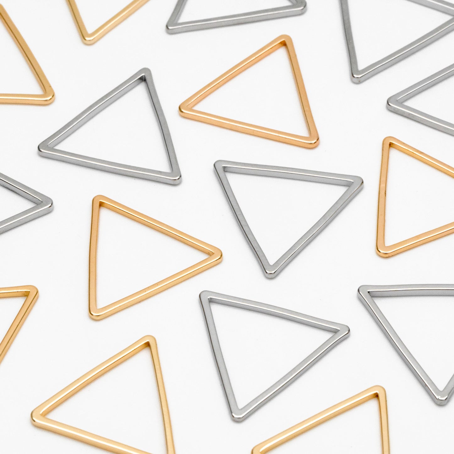 10pcs Gold/ Silver Tone Triangle Link Charms, Side Length 20mm, Gold/ Rhodium plated Brass Geometric Connector Pendants (GB-294)