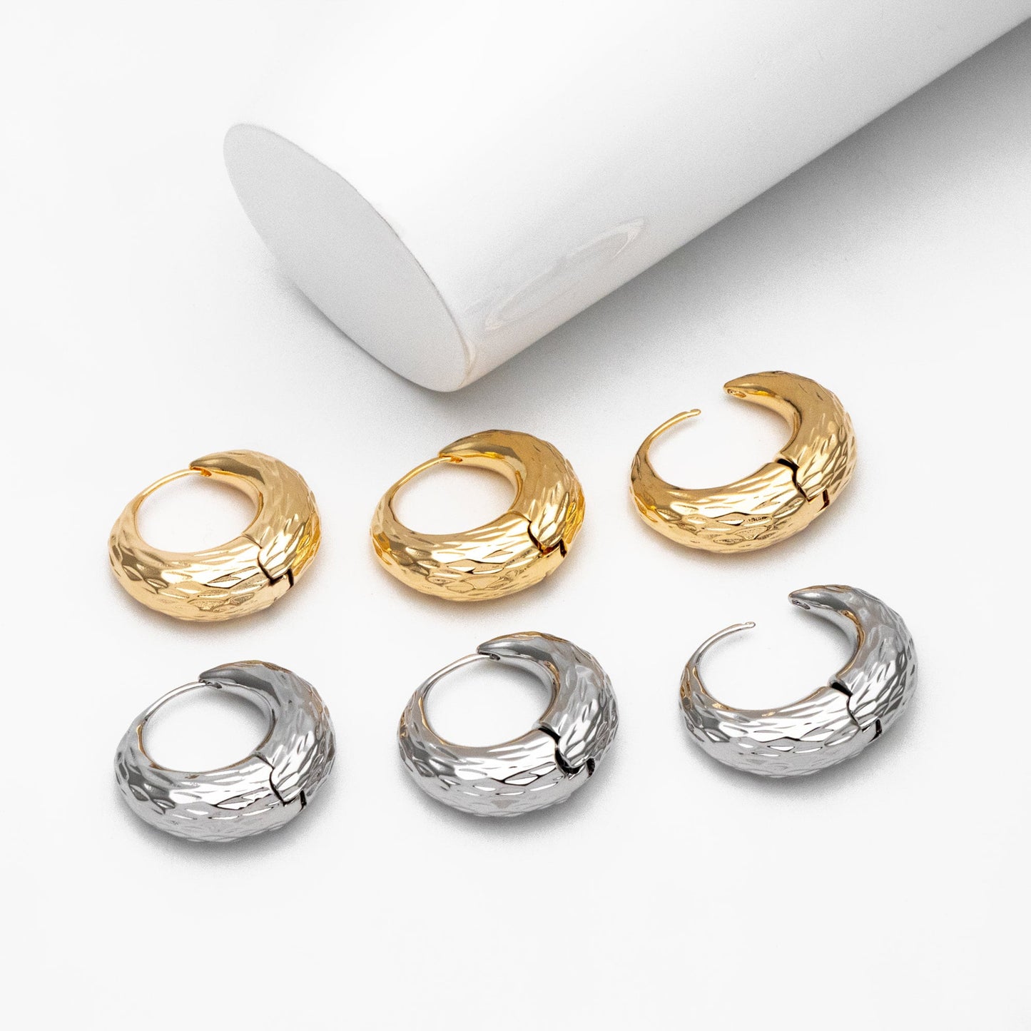 4pcs Gold/ Silver Tone Circle Hoop Earrings, 18K Gold/ Rhodium plated Brass, Chunky Huggie Earrings (GB-4447)