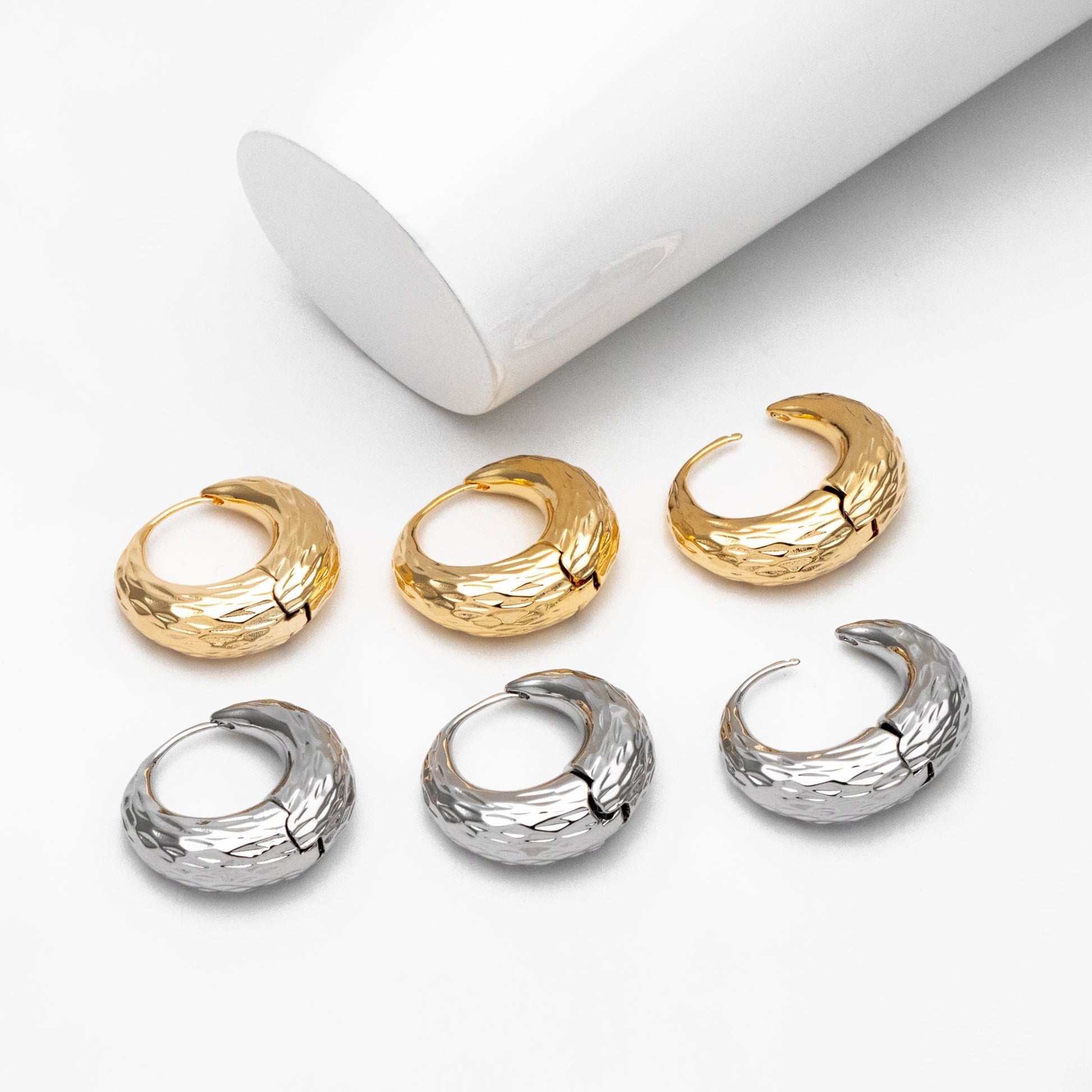 4pcs Gold/ Silver Tone Circle Hoop Earrings, 18K Gold/ Rhodium plated Brass, Chunky Huggie Earrings (GB-4447)