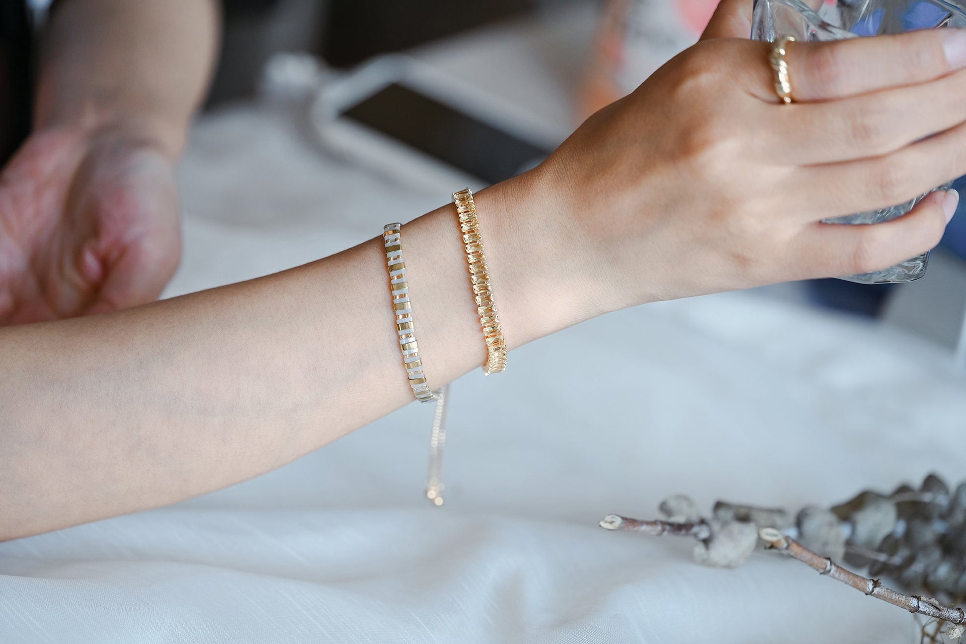 Sparkly Rhinestone Bracelet, Crystal Glass Tennis Bracelets with Box Chain, Gold/ Rhodium plated Adjustable Bracelet (GB-3878)