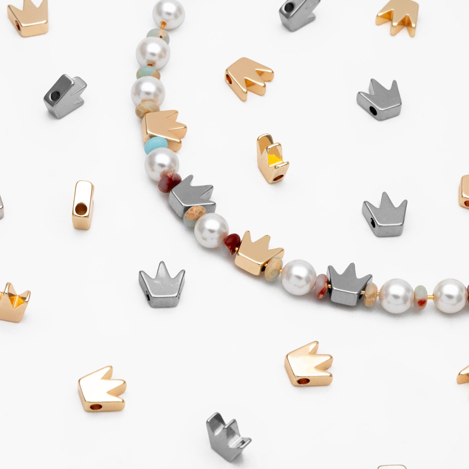 20pcs Gold/ Silver Crown Beads 8mm, 18K Gold/ Rhodium plated Brass Crown Charms, Lead Nickel Free (GB-236)