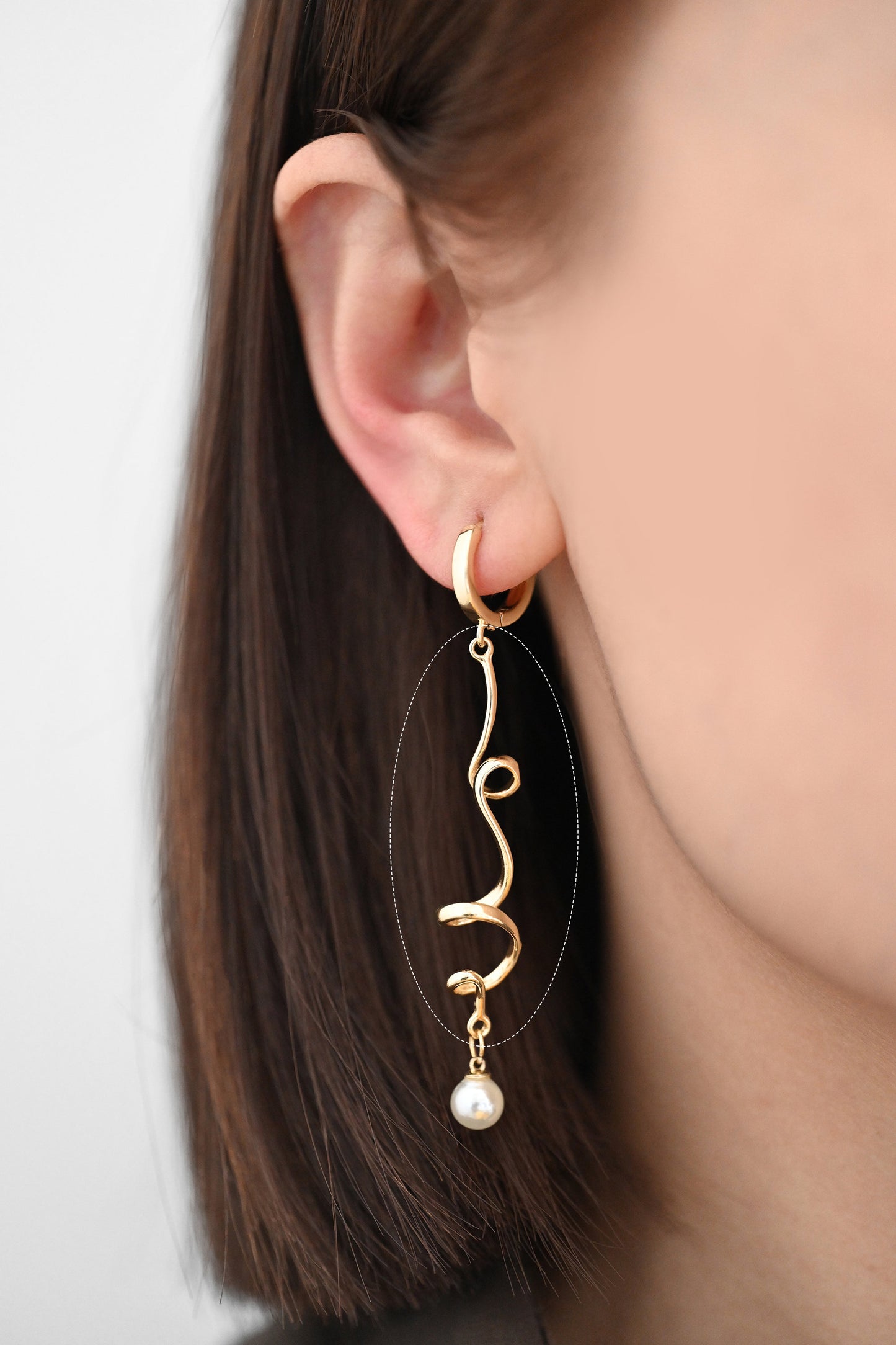 4pcs Gold Spiral Wire Connector Charms, Gold plated Brass Earring Pendants, Earwire Connector Findings 45mm (GB-3550)