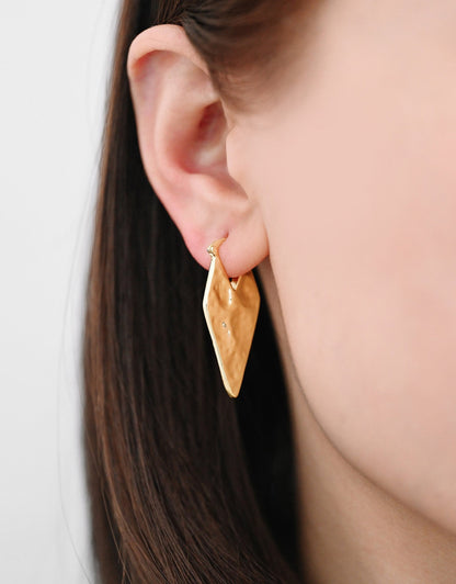 4pcs Gold Hammered Rhombus Ear Hooks 37x16mm, Gold plated Brass, Minimalist Earring (GB-3438)