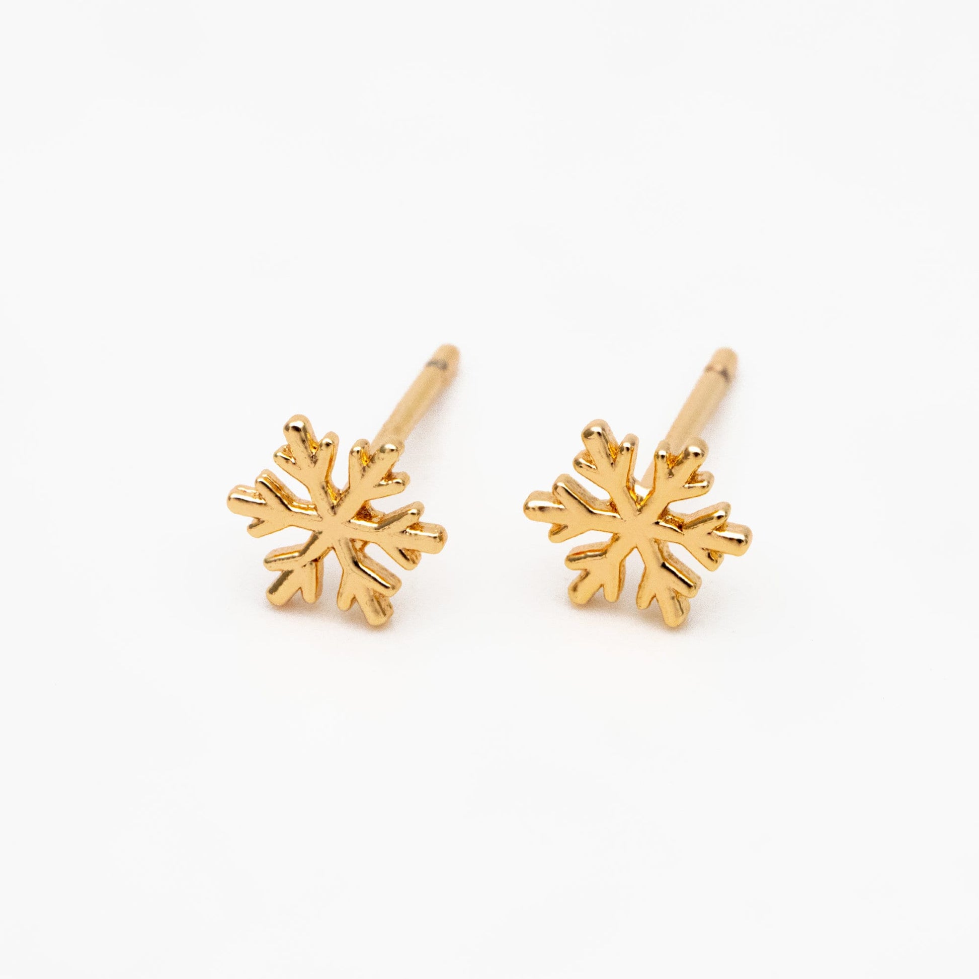 10pcs Gold/ Silver Snowflake Earrings 6mm, Gold/ Rhodium plated Brass, Dainty Christmas Earrings (GB-139-B)