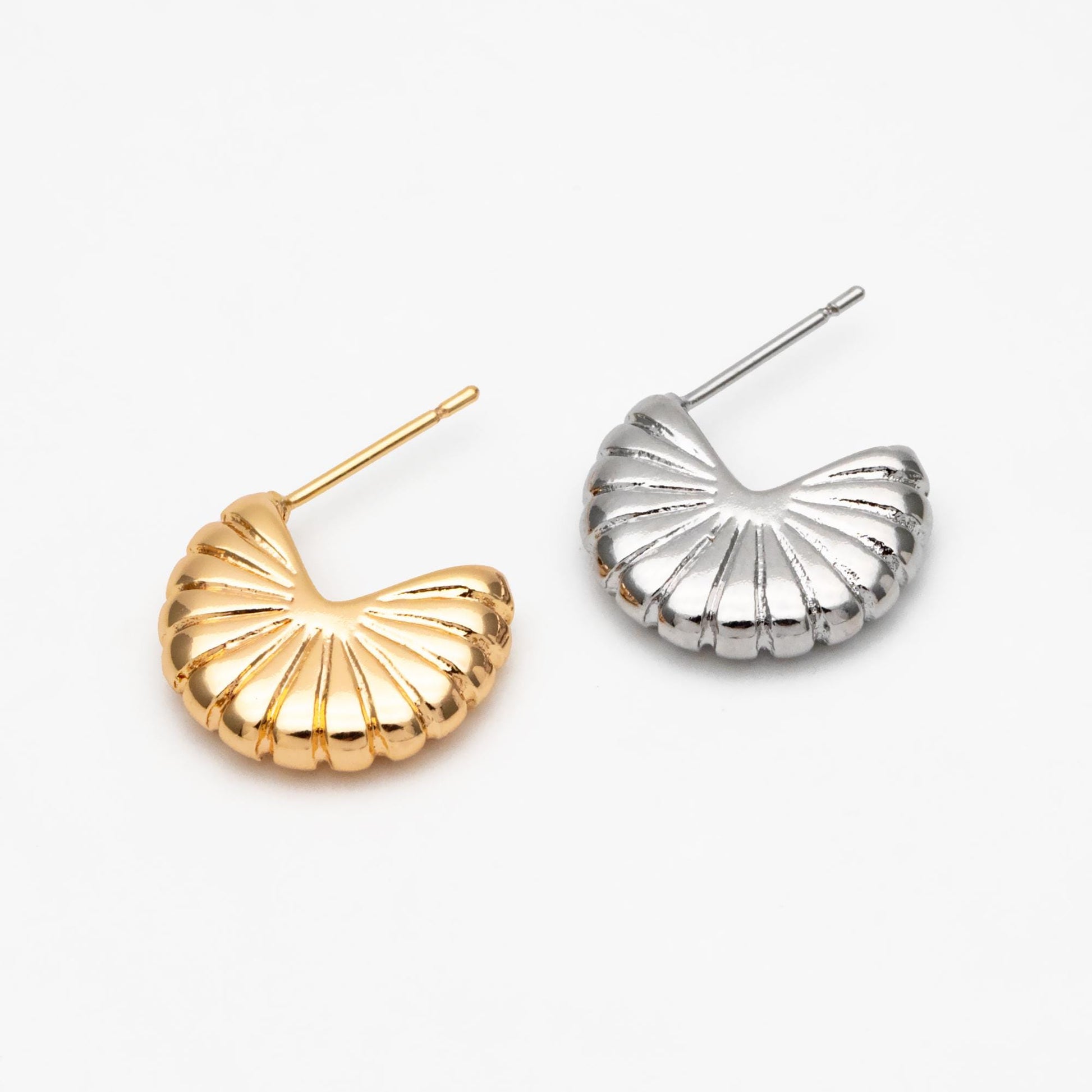 4pcs Gold/ Silver Shell Earrings 17mm, Gold/ Rhodium plated Brass, Dainty Geometric Stud Earrings (GB-4478)