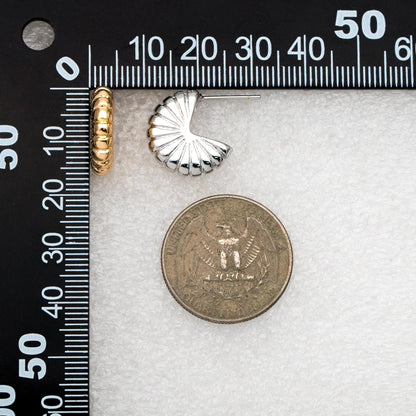 4pcs Gold/ Silver Shell Earrings 17mm, Gold/ Rhodium plated Brass, Dainty Geometric Stud Earrings (GB-4478)