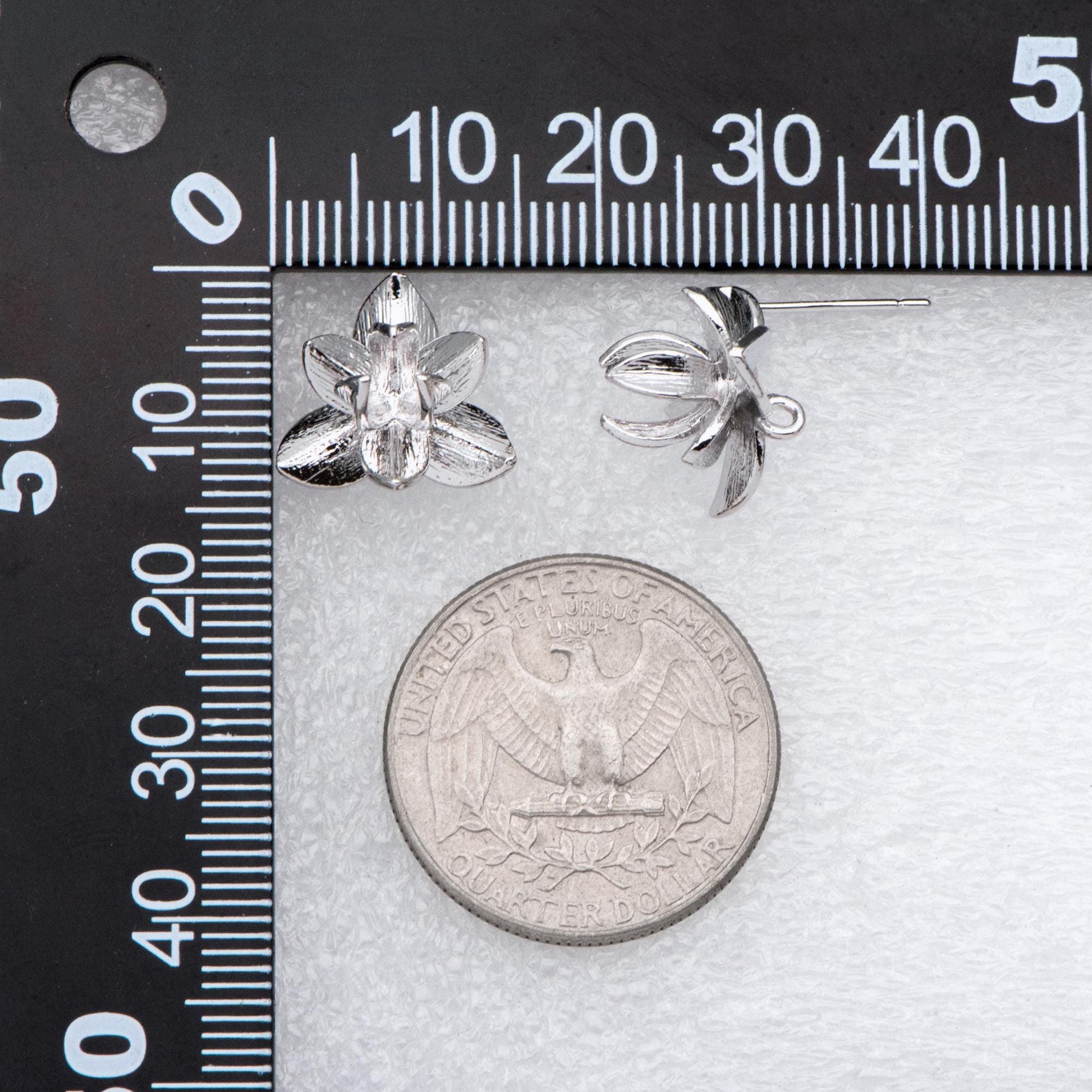 10pcs Gold/ Silver Tone Flower Ear Post with Loop, 15mm, 18K Gold/ Rhodium Plated Brass, Foral Stud Earrings (GB-984)