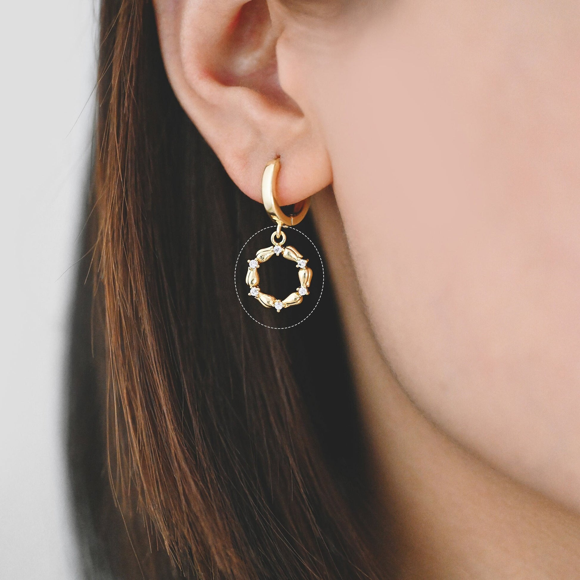 4pcs CZ Pave Gold Garland Charms, 18K Gold plated Brass, Flower Pendants (GB-321-J)