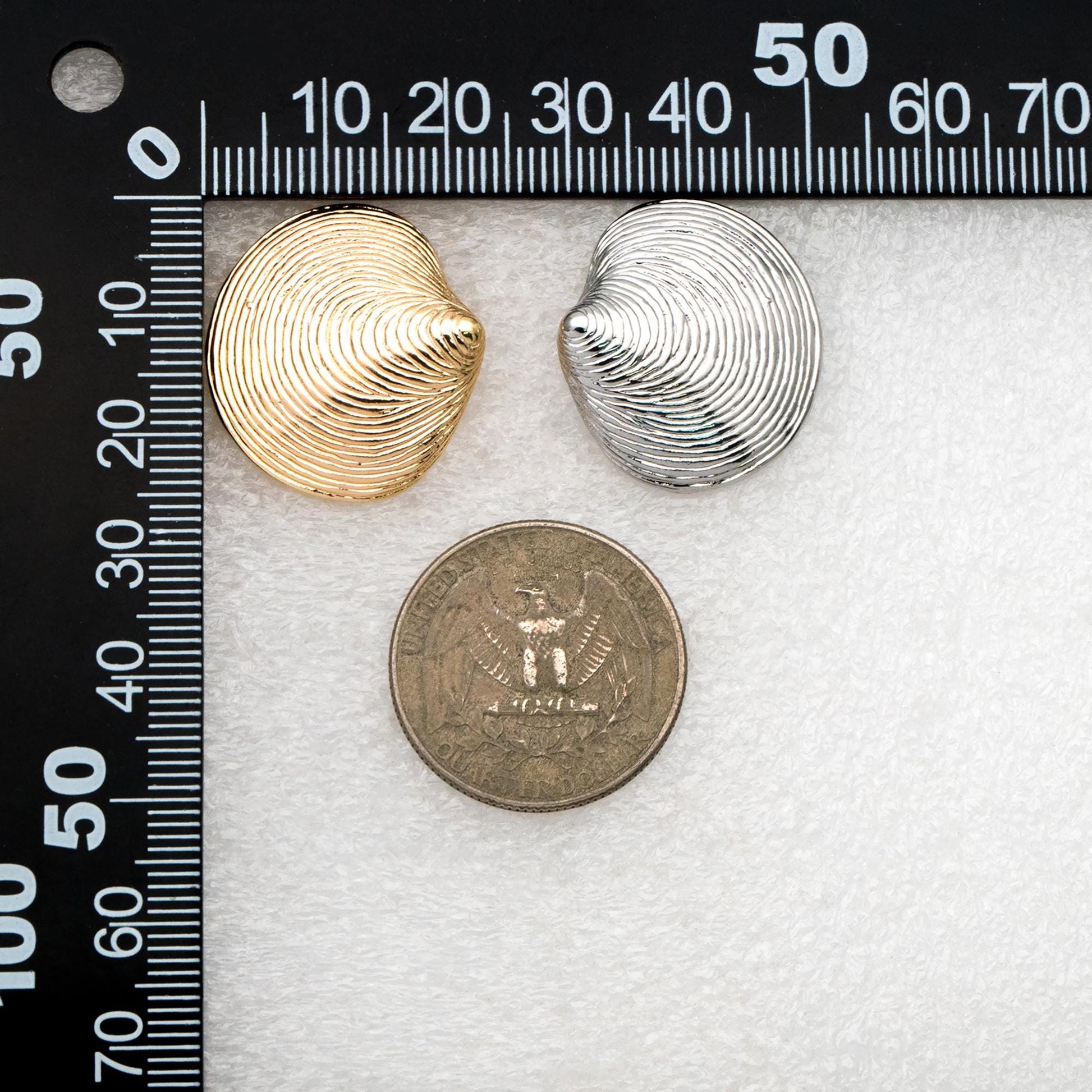 4pcs Gold/ Silver Tone Shell Earrings 25x23mm, Modern Style Earrings, Fashion Earrings,Beach Jewelry (GB-4475)