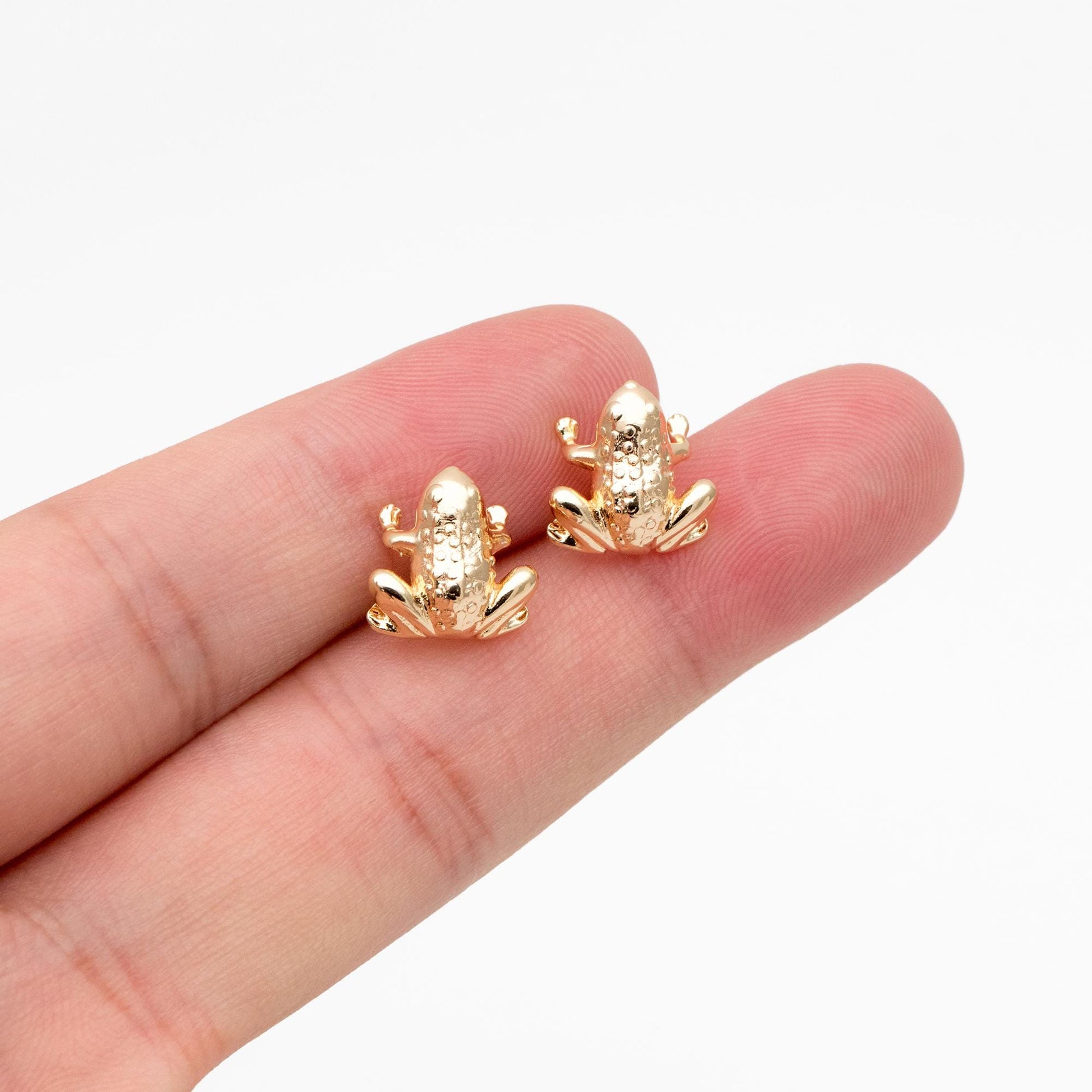 10pcs Gold Frog Earrings, Gold plated Brass, Cute Toad Stud Earrings (GB-4527)