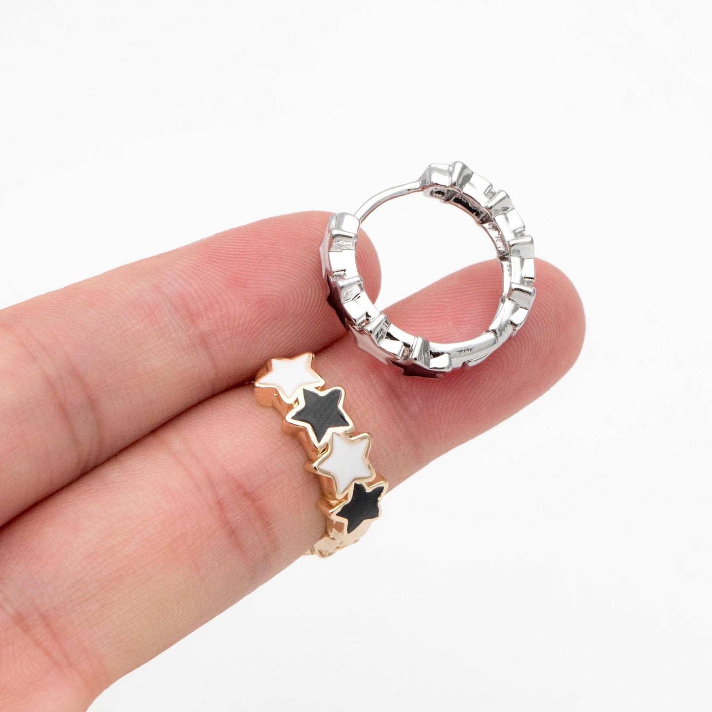 4pcs Gold/ Silver Tone Enamel Star Hoop Earrings, 18K Gold/ Rhodium plated Brass, Minimalist Huggie Earrings (GB-4462)