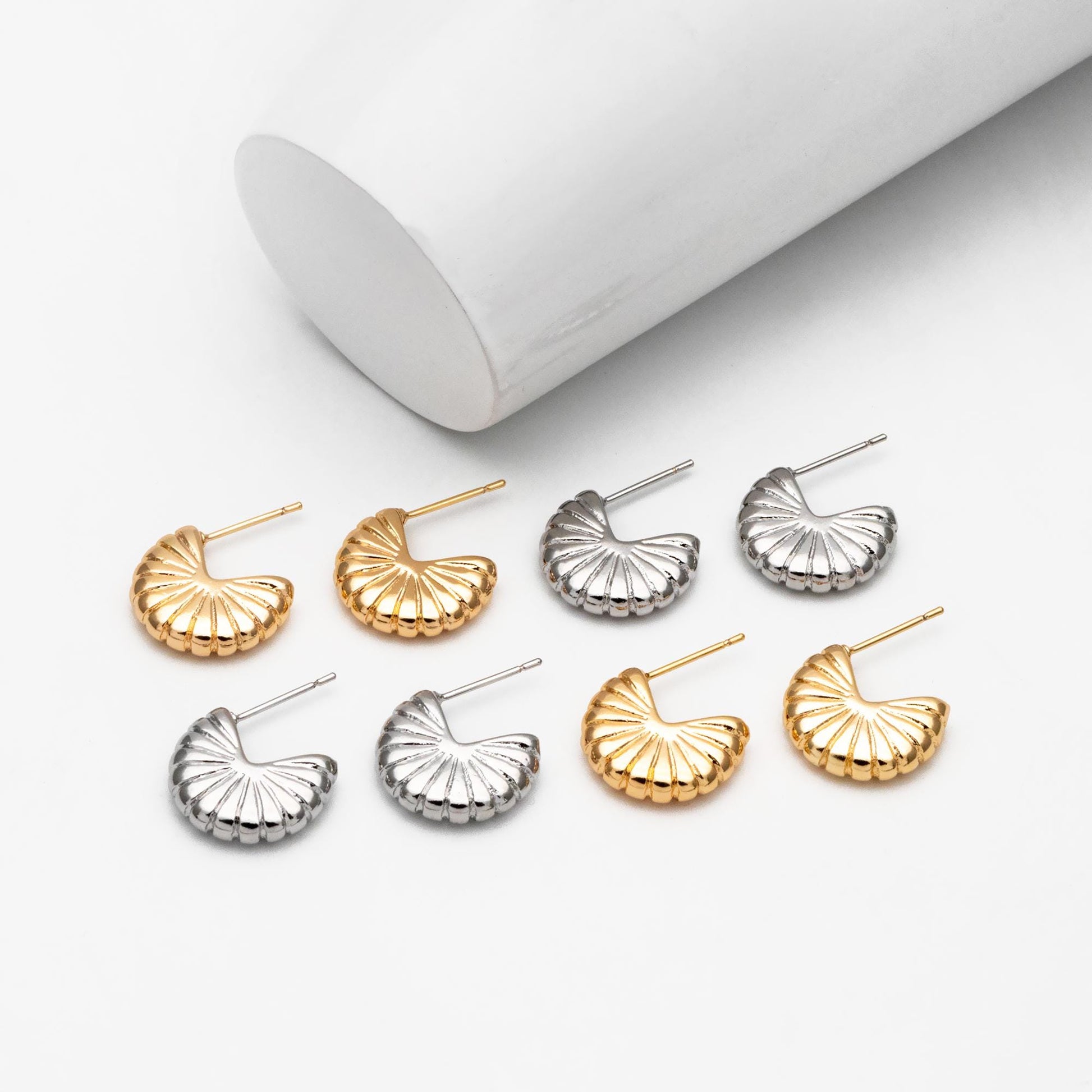 4pcs Gold/ Silver Shell Earrings 17mm, Gold/ Rhodium plated Brass, Dainty Geometric Stud Earrings (GB-4478)