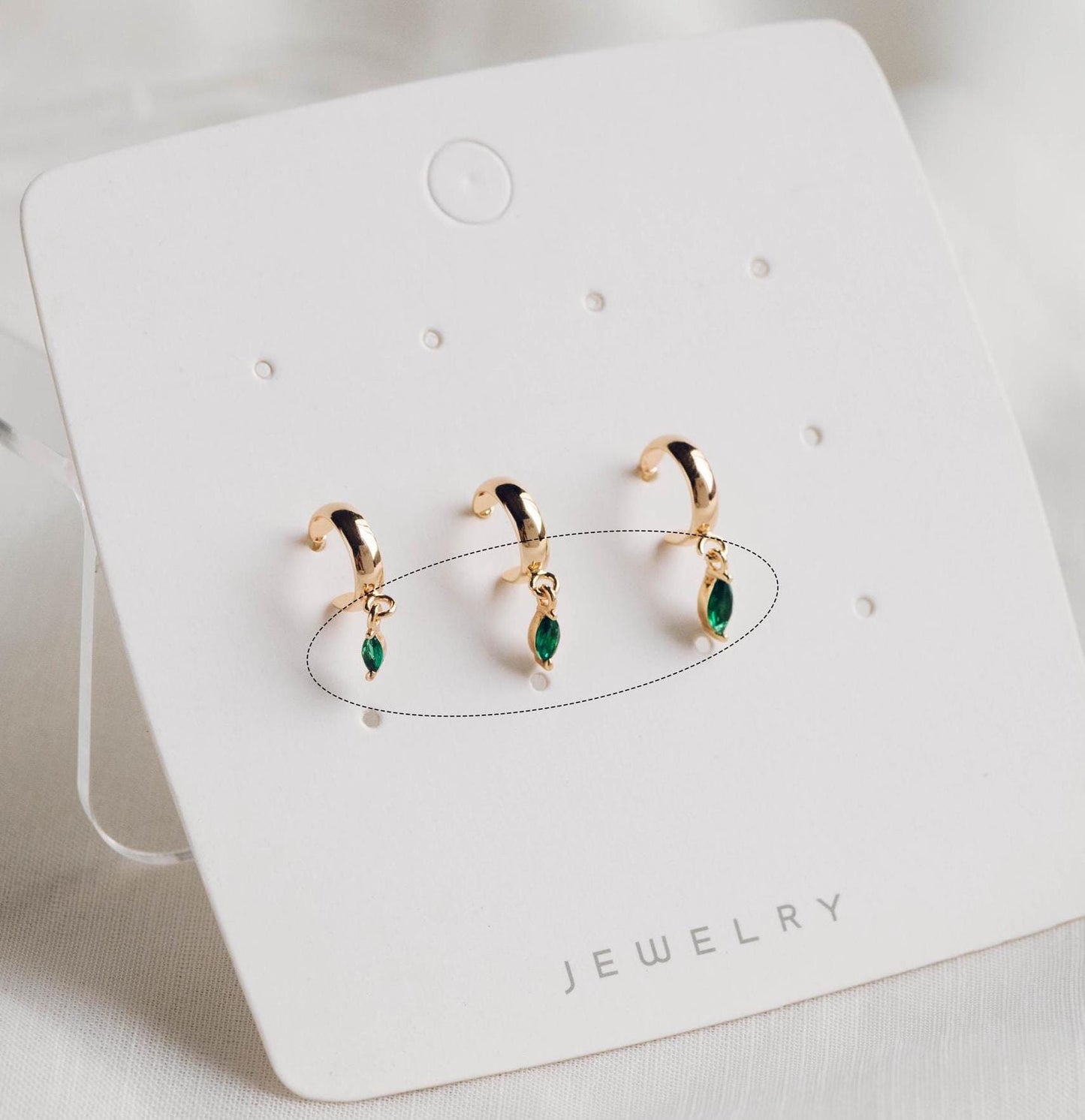 10pcs Green Glass pave Tiny Leaf Charm, Emerald Marquise Charms (GB-3299)