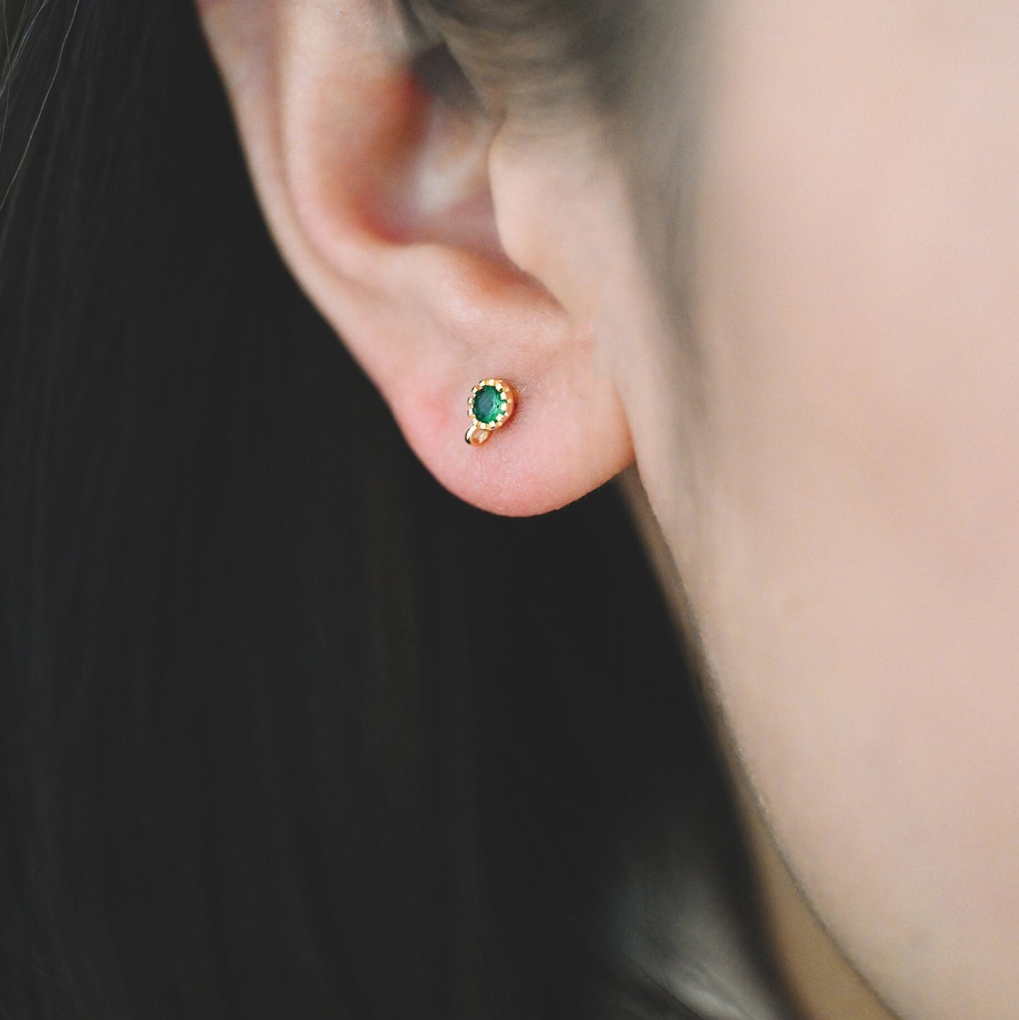 10pcs Red/ Emerald Rhinestone Ear Posts 4mm, CZ Stud Earring with Loops, 18K Gold plated Brass Ear Findings (#GB-781)